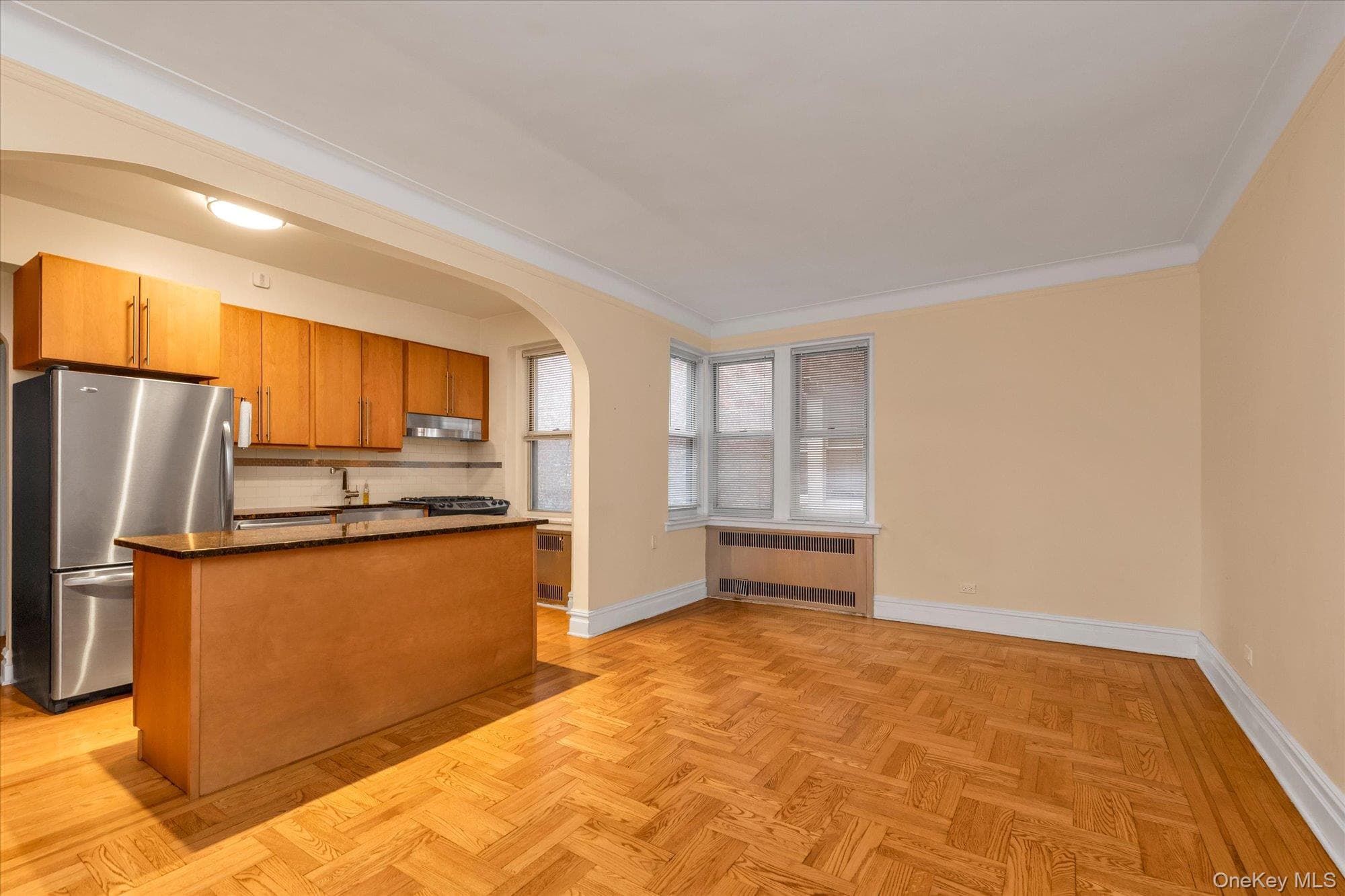 41-20 46 Street Unit: 4A thumbnail 6