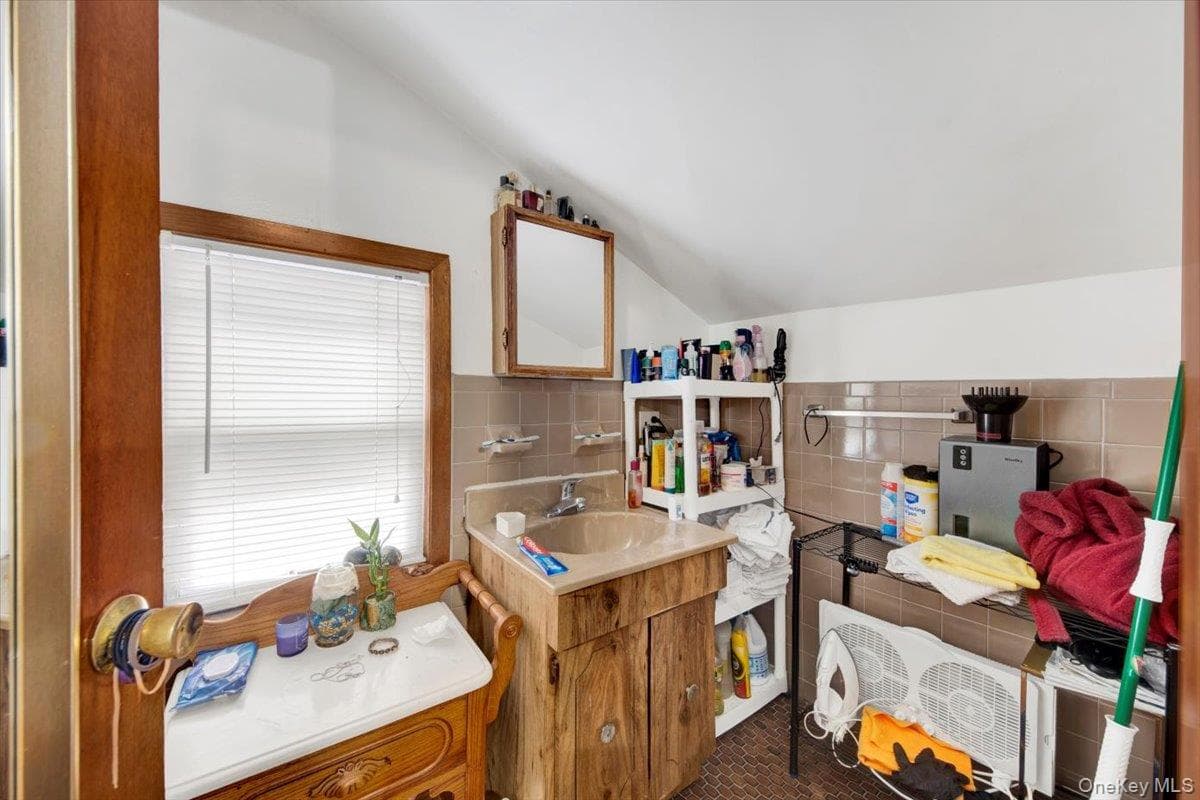 127 N 5th Avenue thumbnail 16