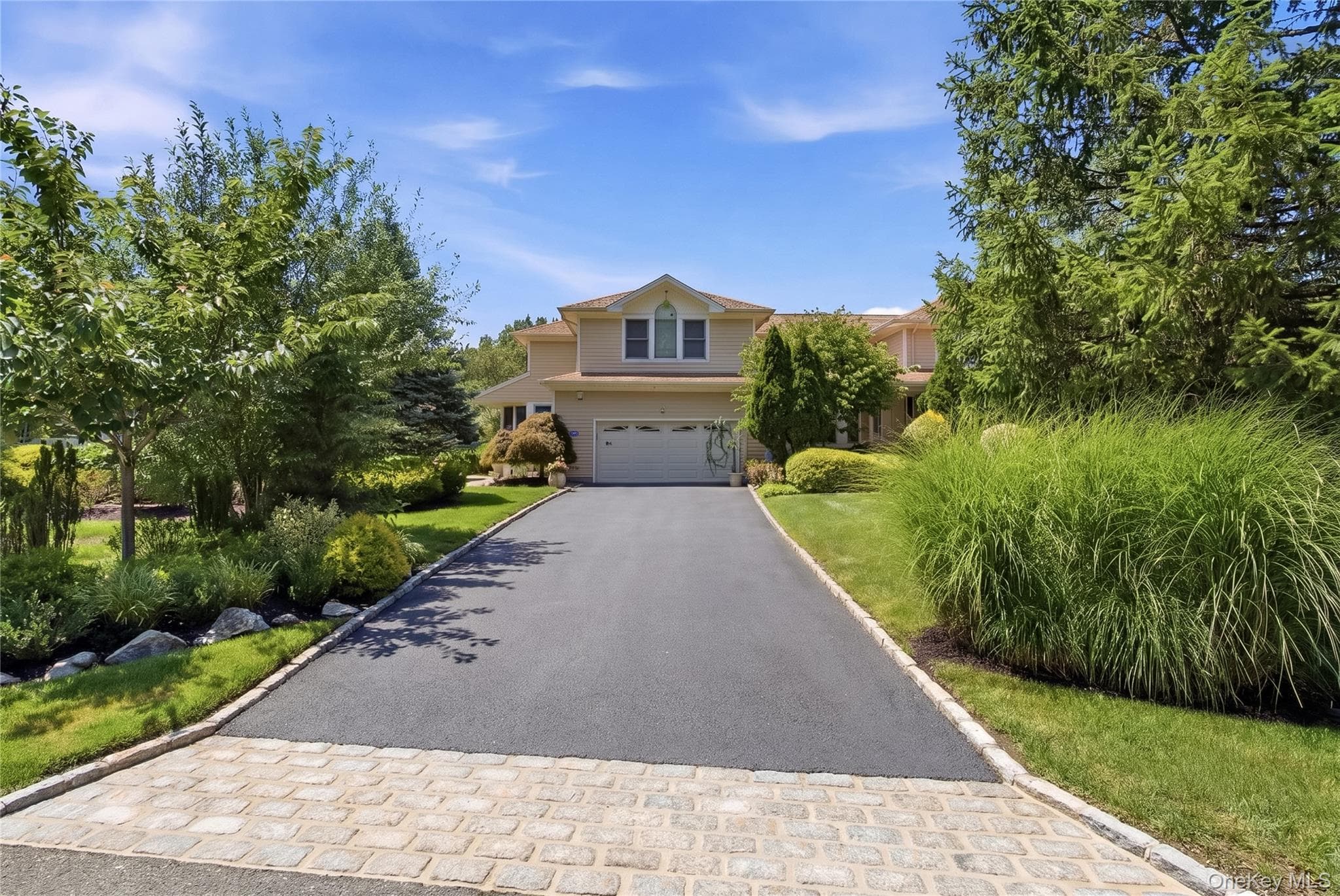 323 Baltustrol Circle thumbnail 2