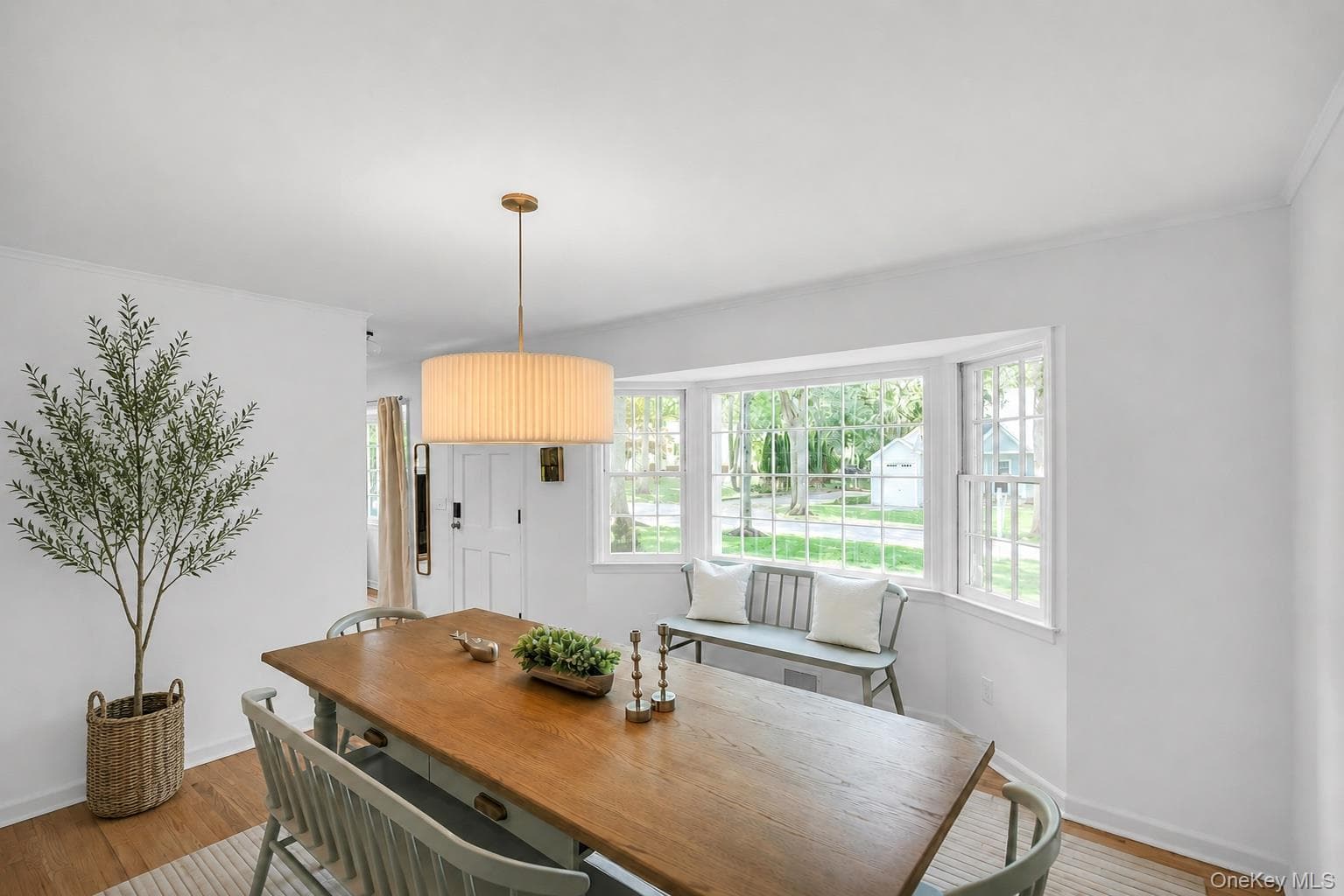 275 Pinewood Road thumbnail 15