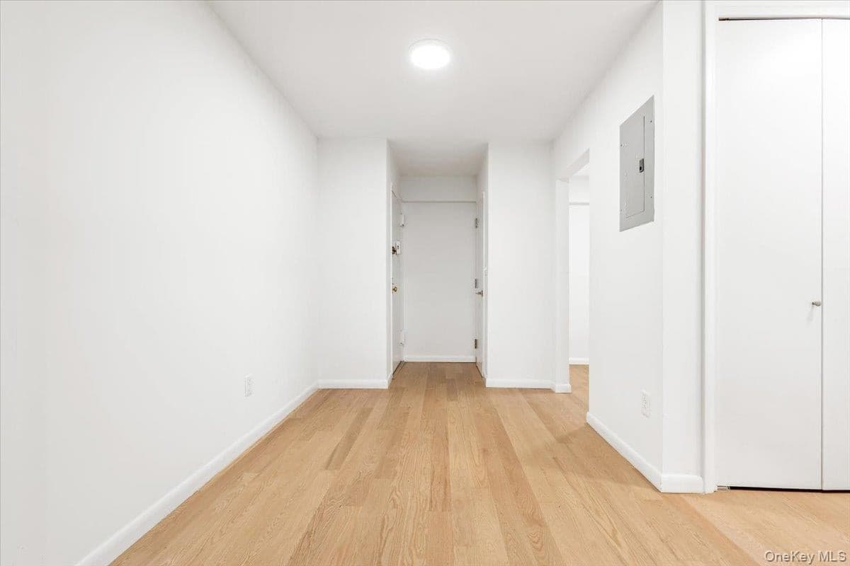 601 Kappock Street Unit: 1P thumbnail 4