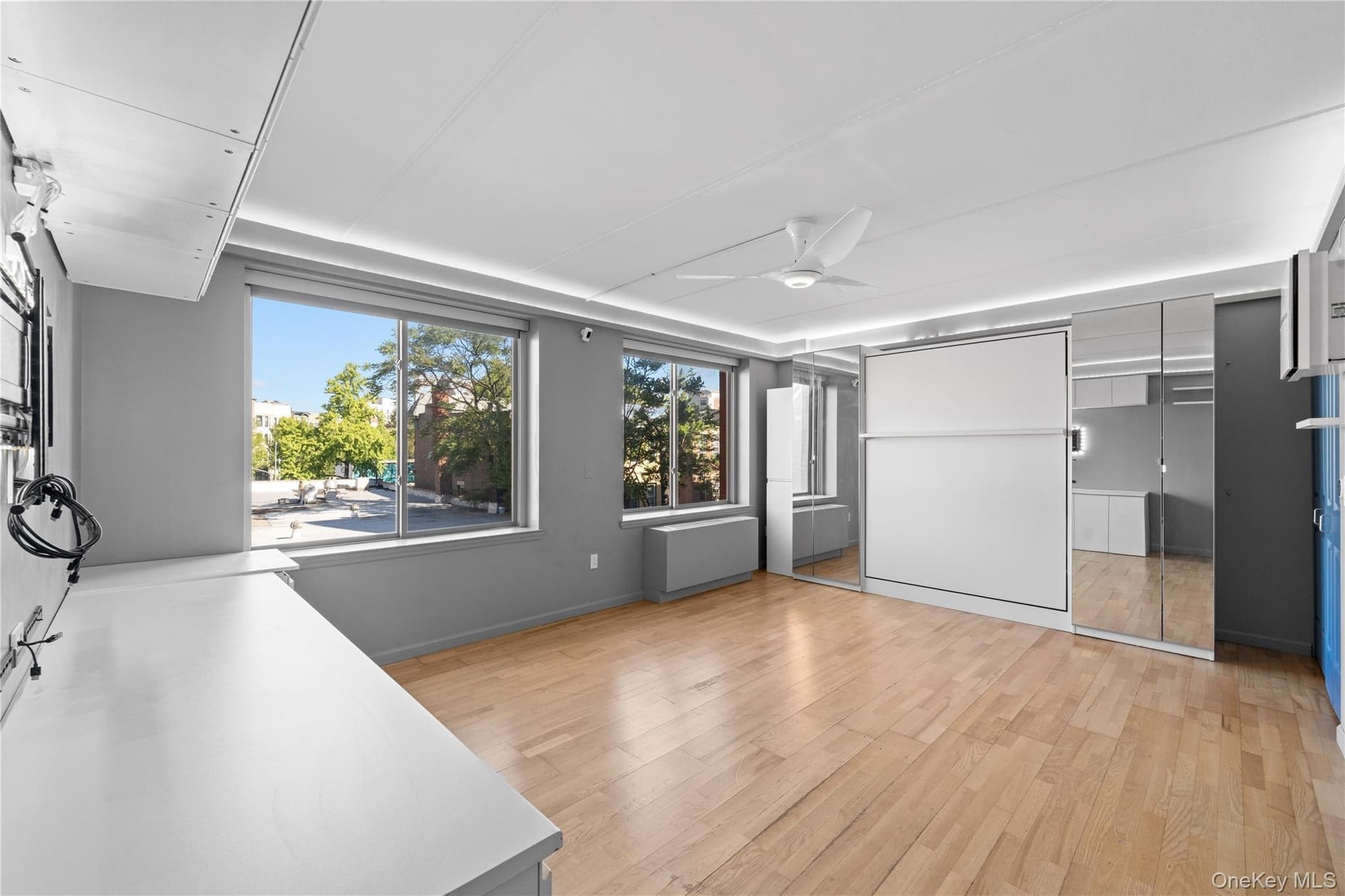 715 Fox Street Unit: 4H thumbnail 2