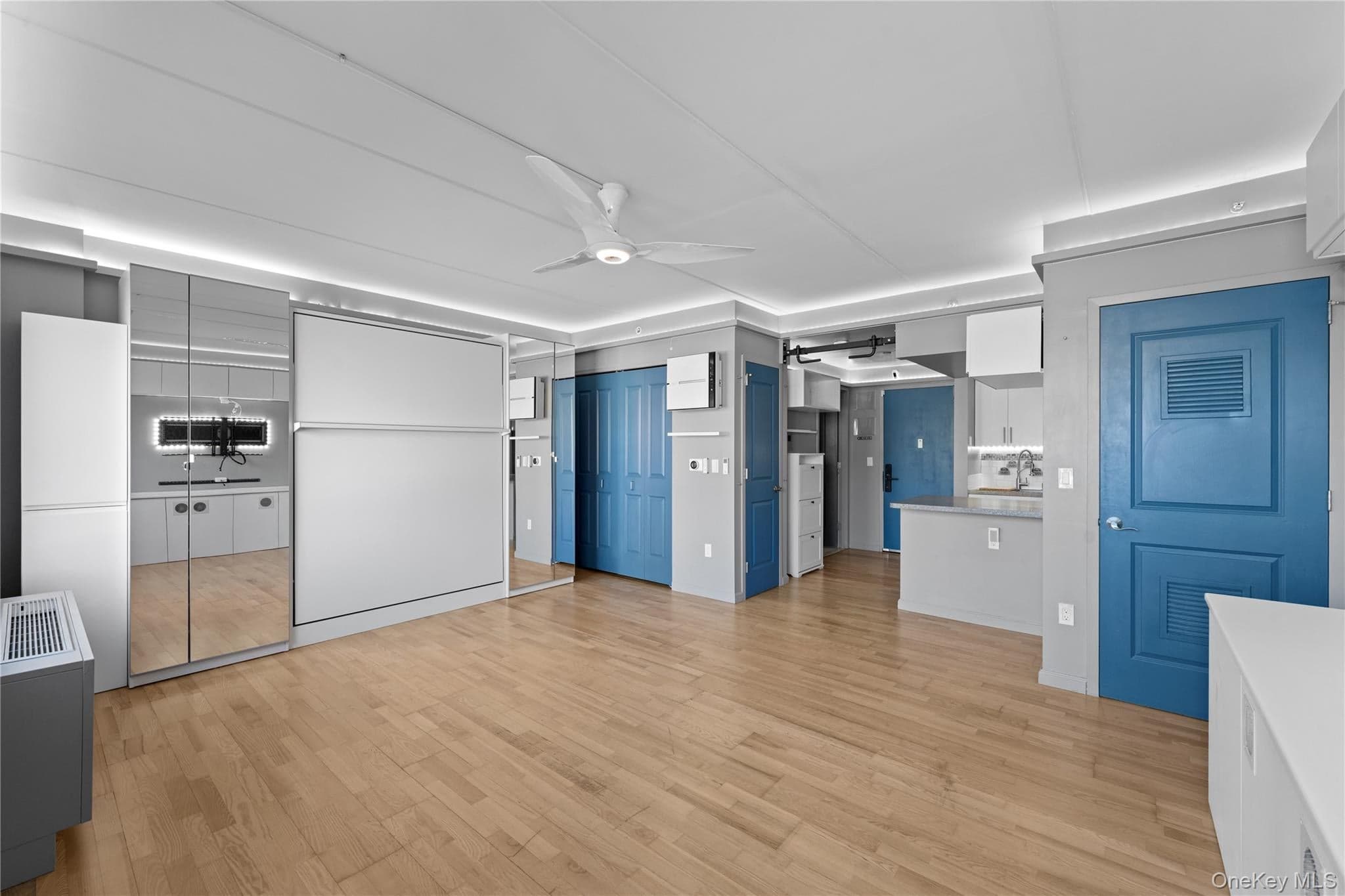 715 Fox Street Unit: 4H thumbnail 5