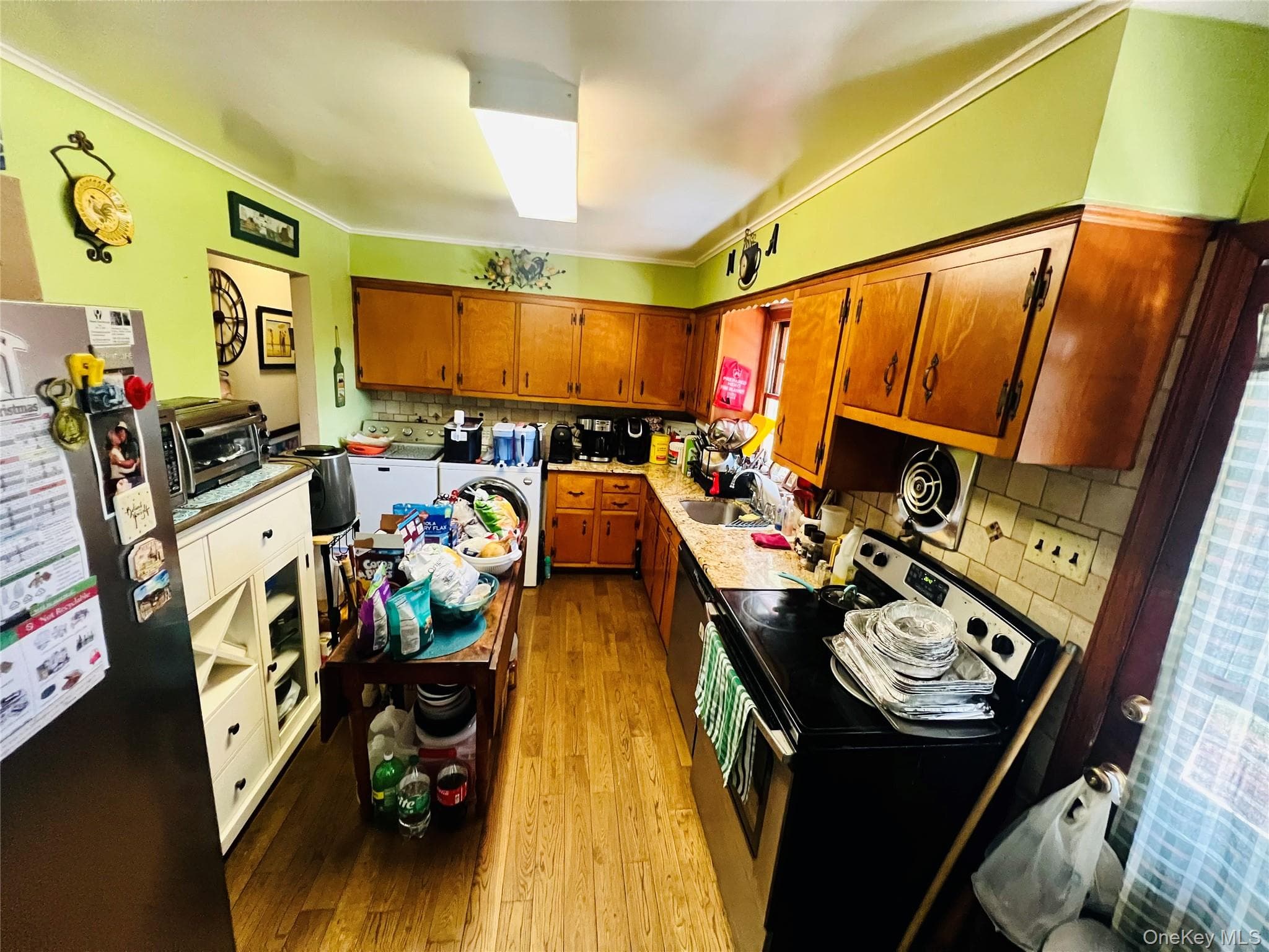 250 N Country Road Unit: Single Family thumbnail 16