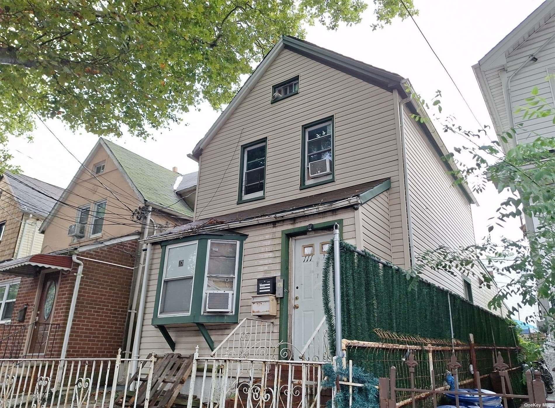 111-73 43rd Avenue thumbnail 2
