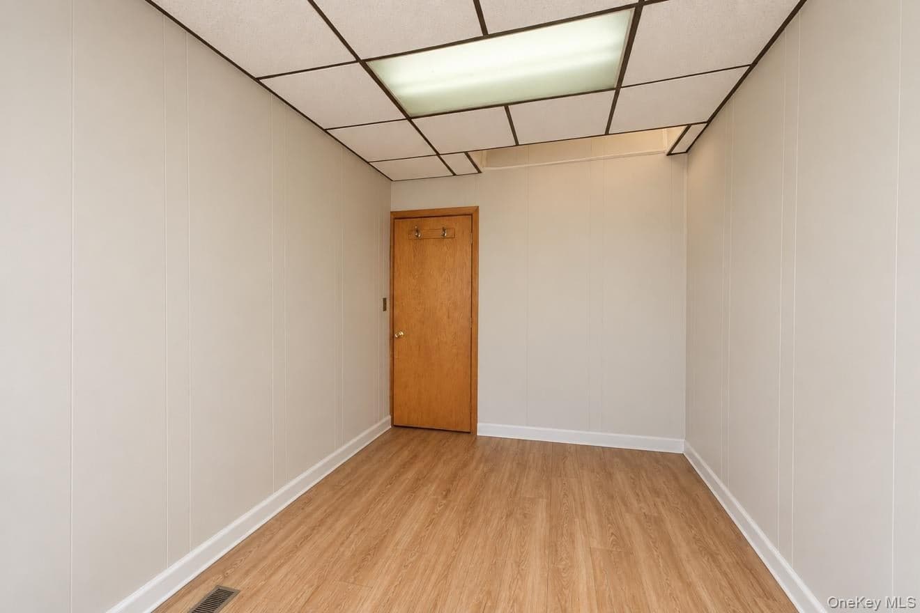 8802 Flatlands Avenue thumbnail 23