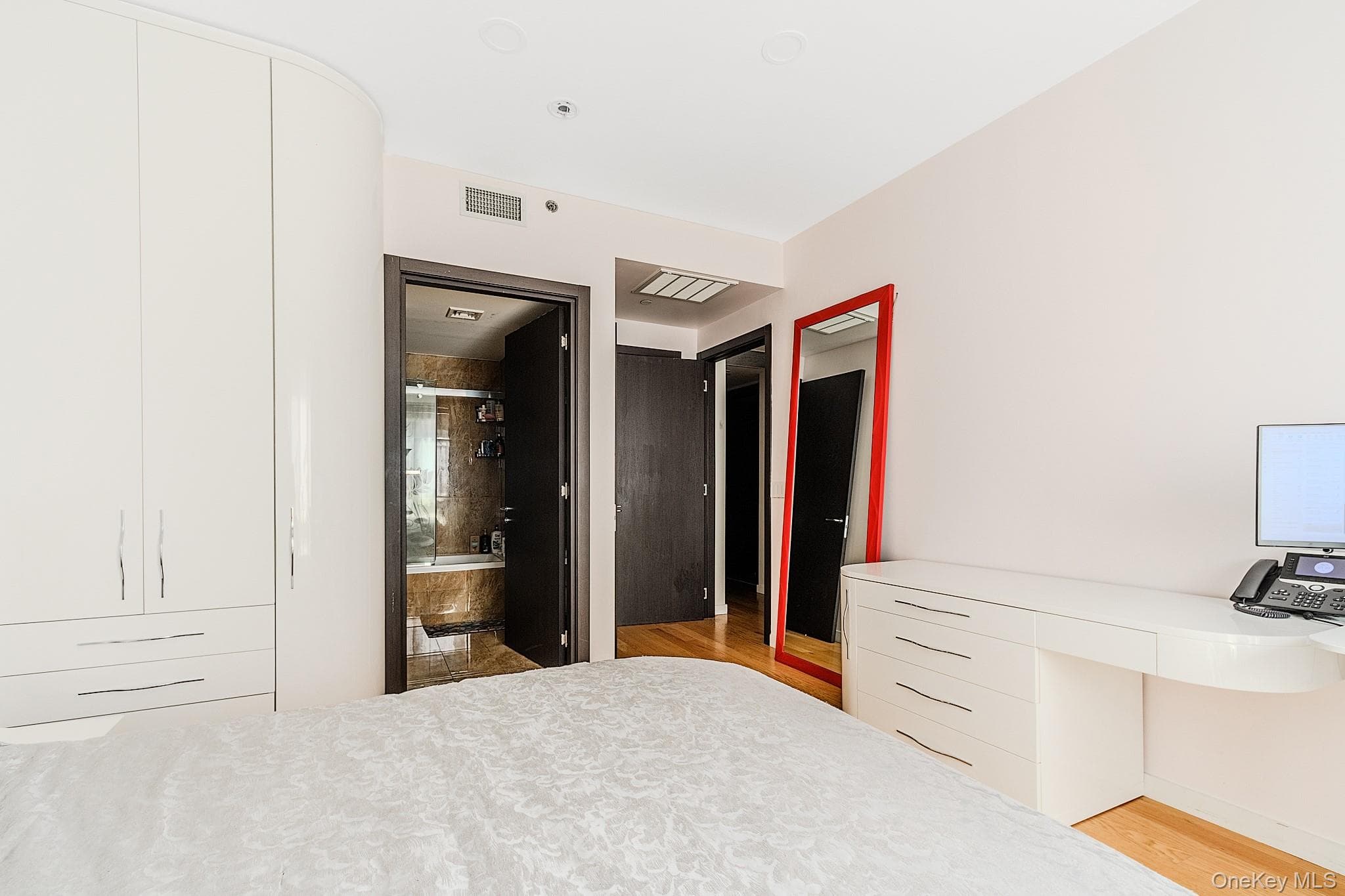 37 W End Avenue Unit: 2B thumbnail 12