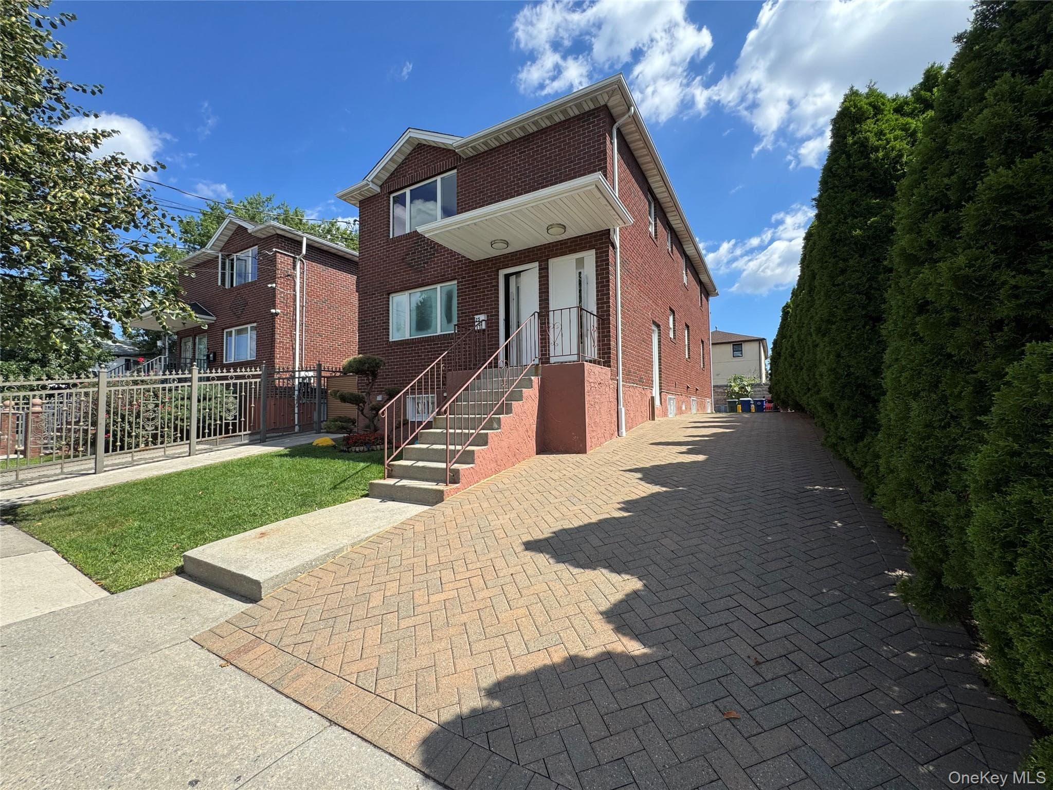 2507 95th Street, East Elmhurst