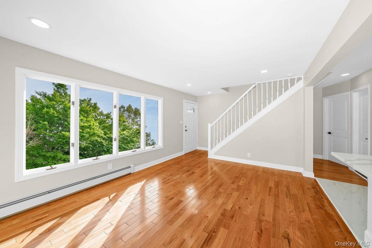 61 Parkway Boulevard thumbnail 8