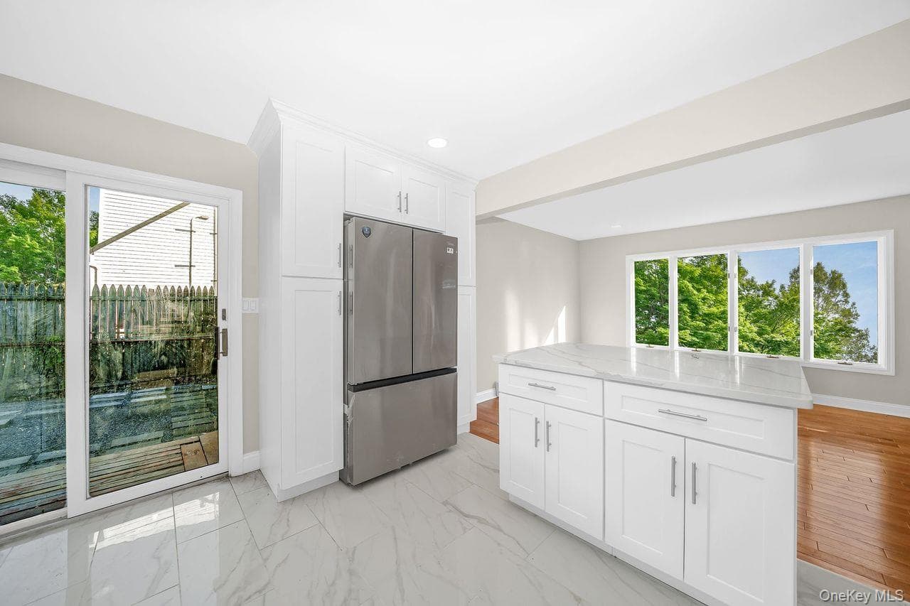 61 Parkway Boulevard thumbnail 11