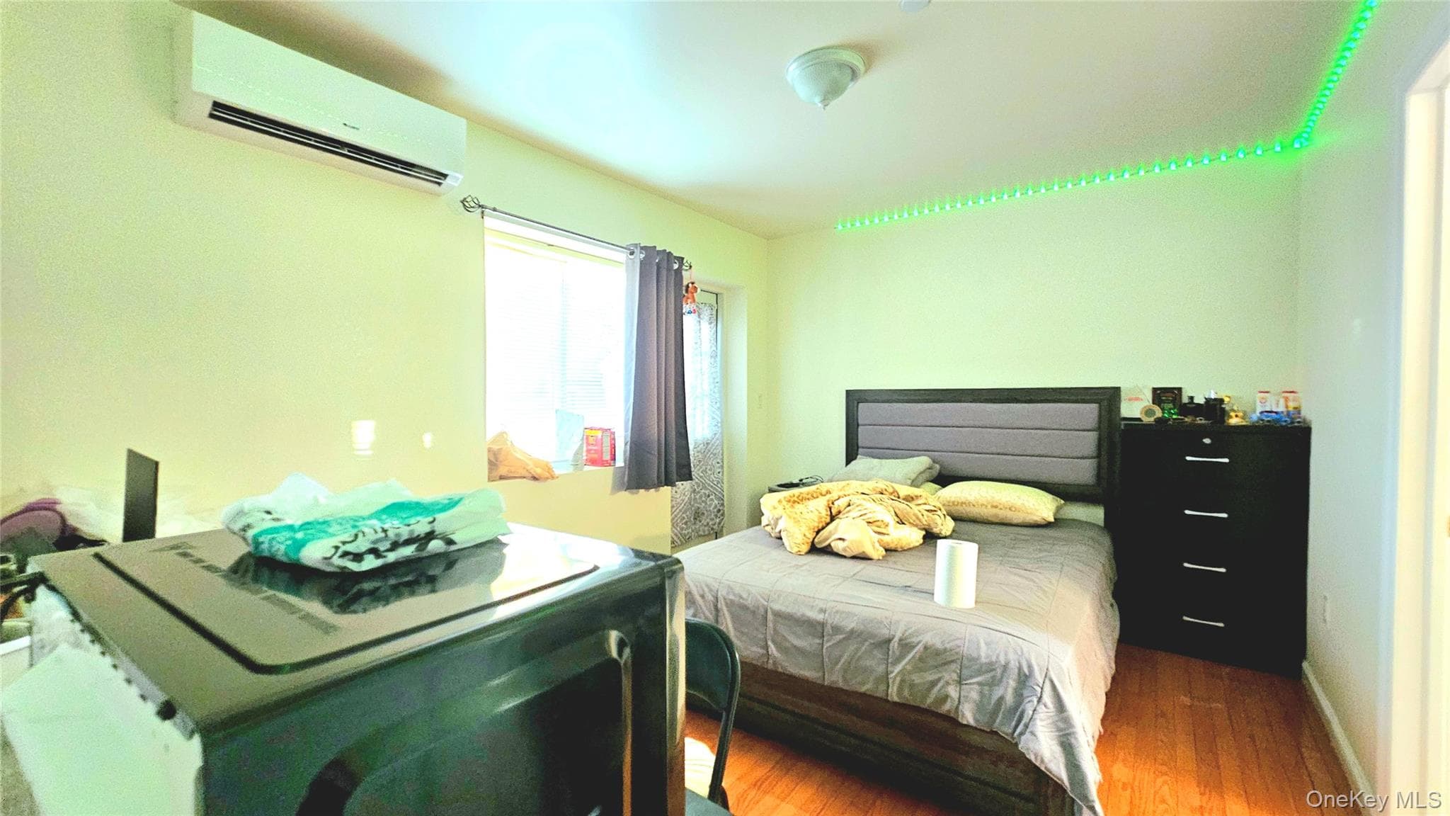 4208 161st Street thumbnail 7