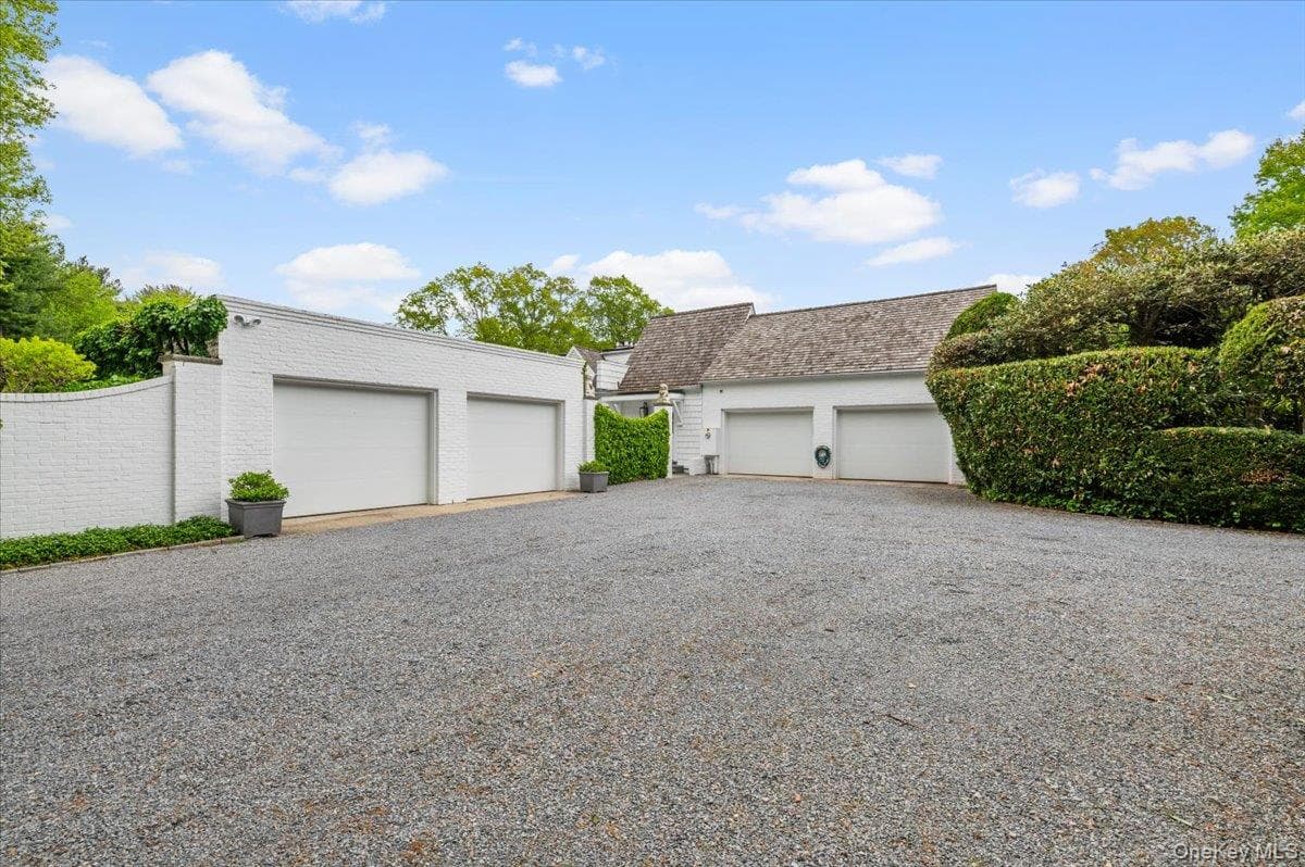 233 Cleft Road thumbnail 43