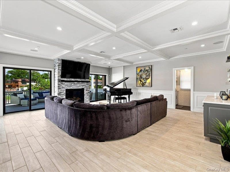 3499 Anchor Place thumbnail 13