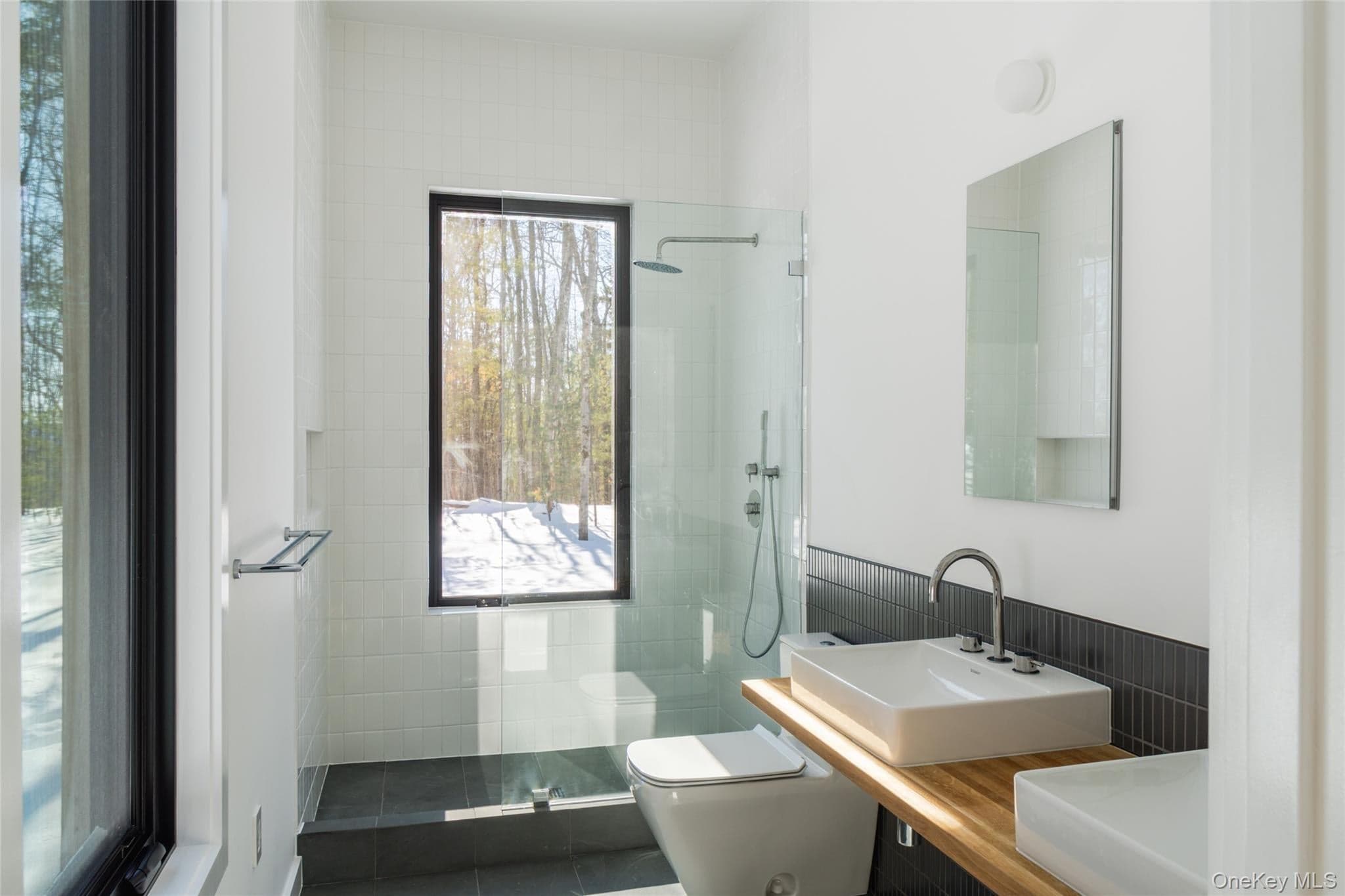 48 Pine Grove Road thumbnail 9