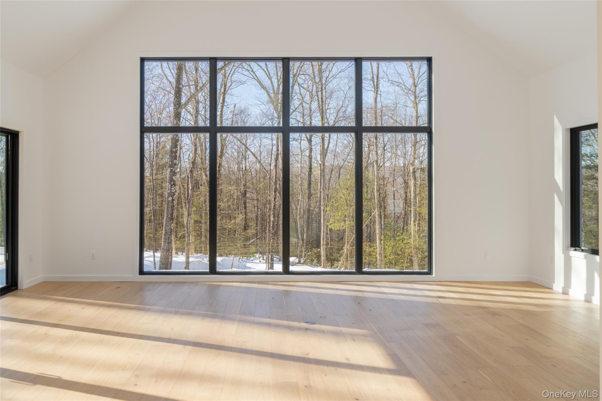 48 Pine Grove Road thumbnail 5