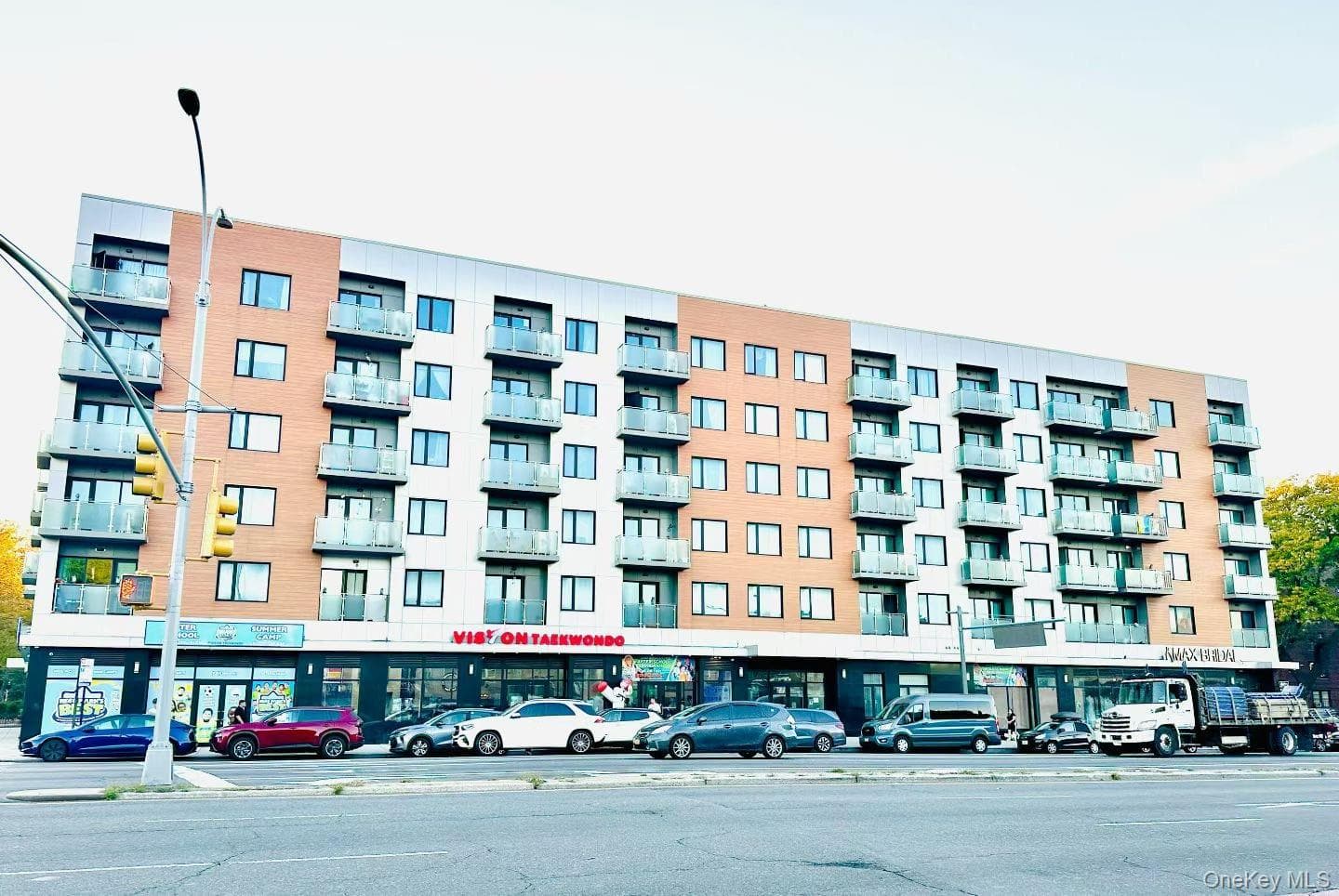 62-98 Woodhaven Boulevard Unit: 3J thumbnail 13