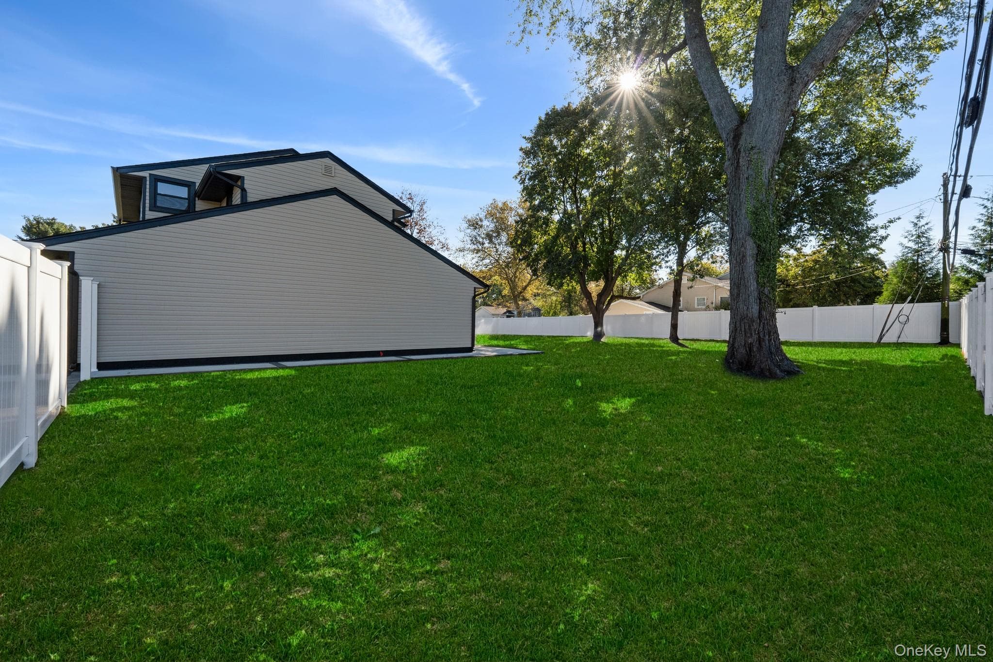 1 Medford Lane thumbnail 35