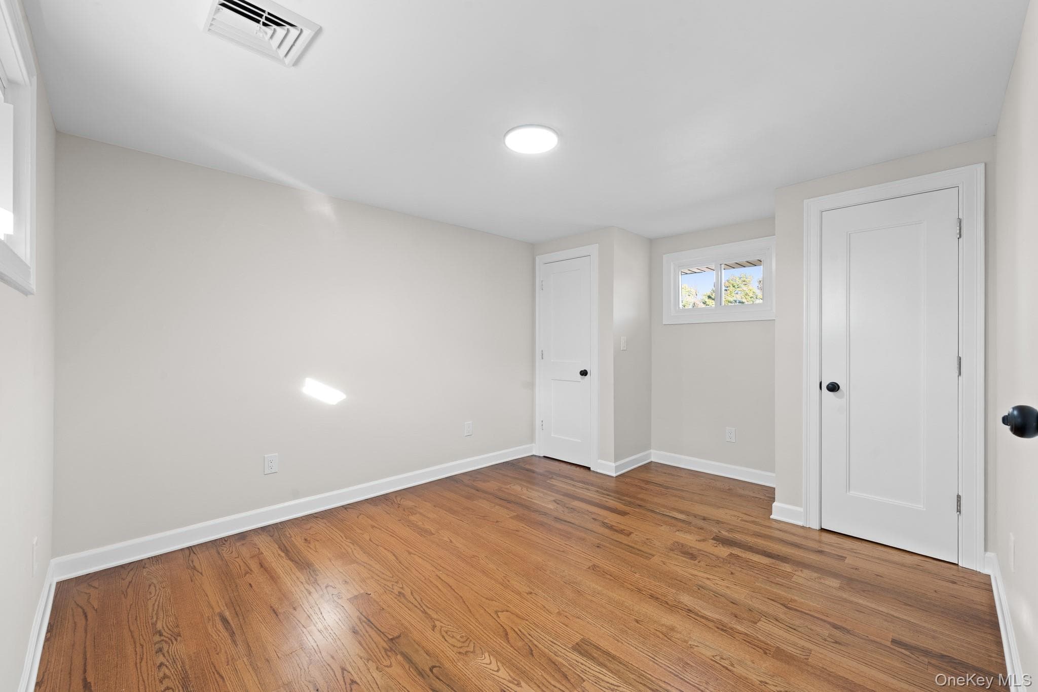 1 Medford Lane thumbnail 31
