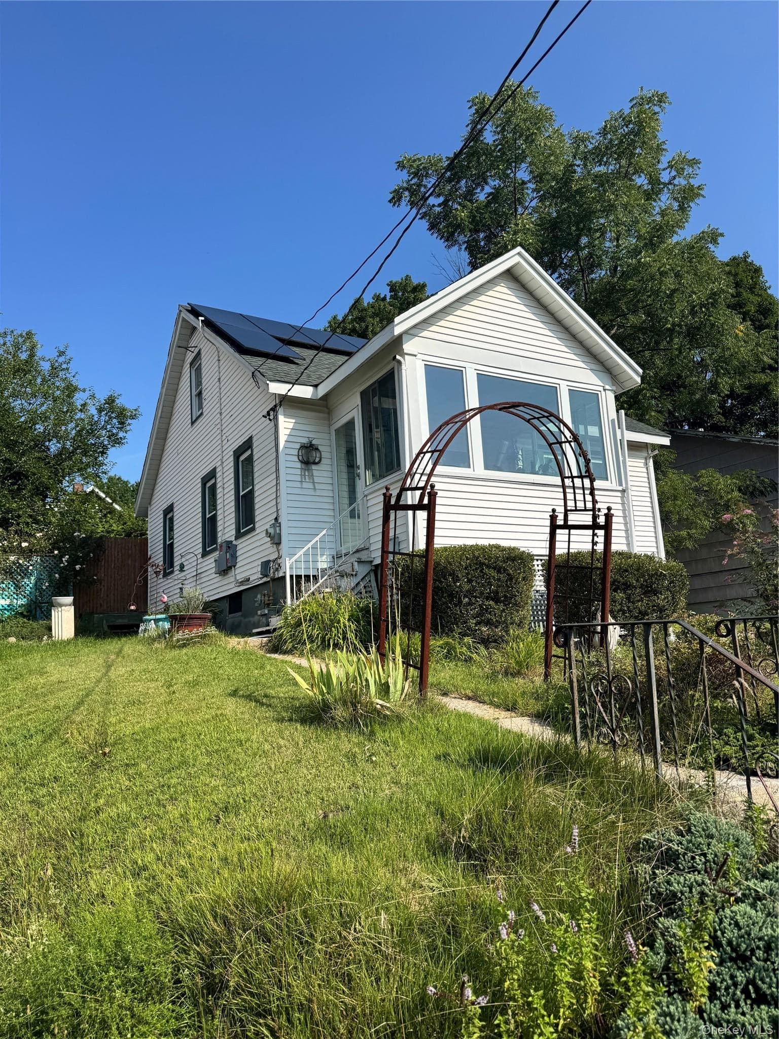 16 Earle Street Unit: 14 1/2, Middletown