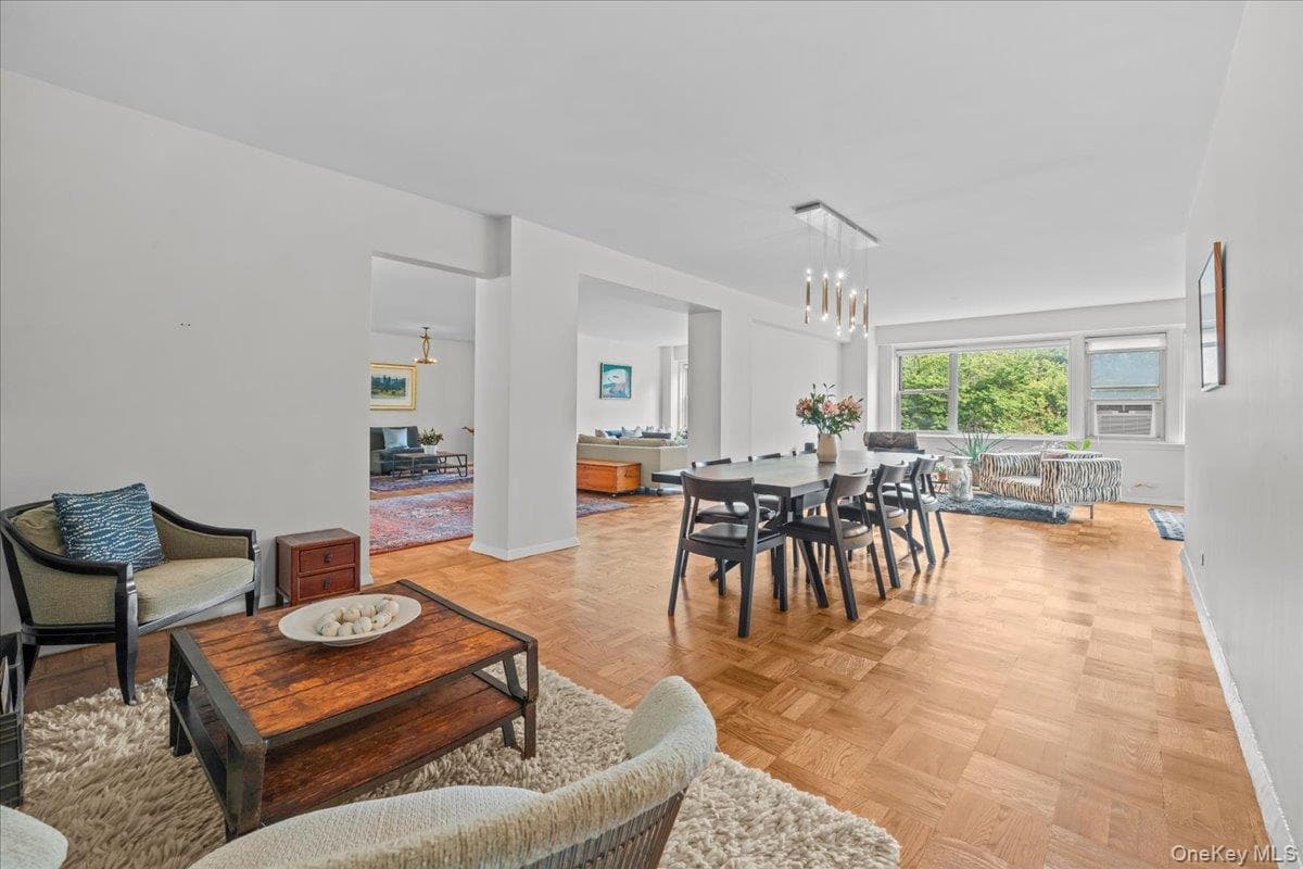 750 Kappock Street Unit: 405 thumbnail 9