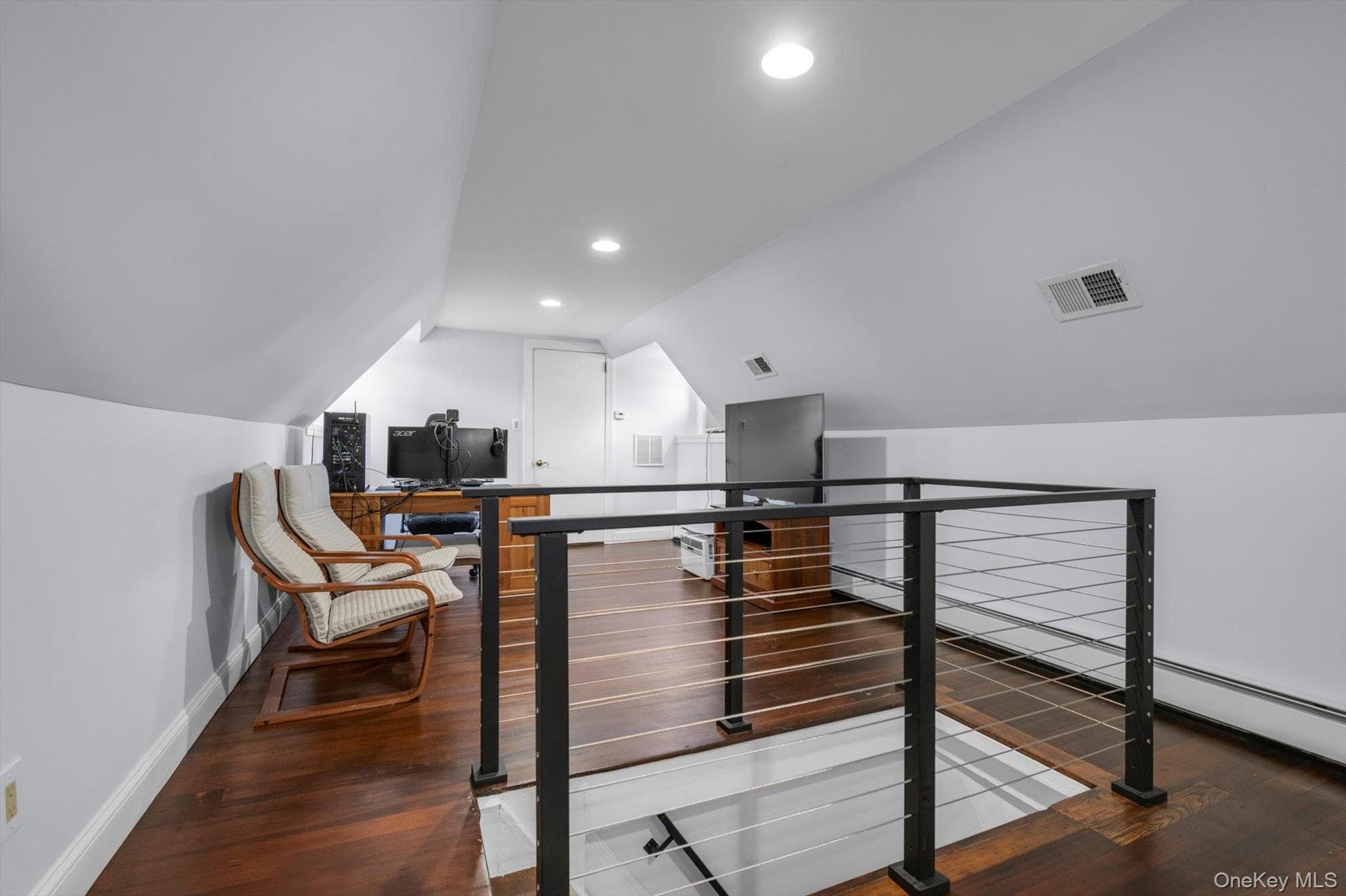 15 Parkwold Drive thumbnail 17