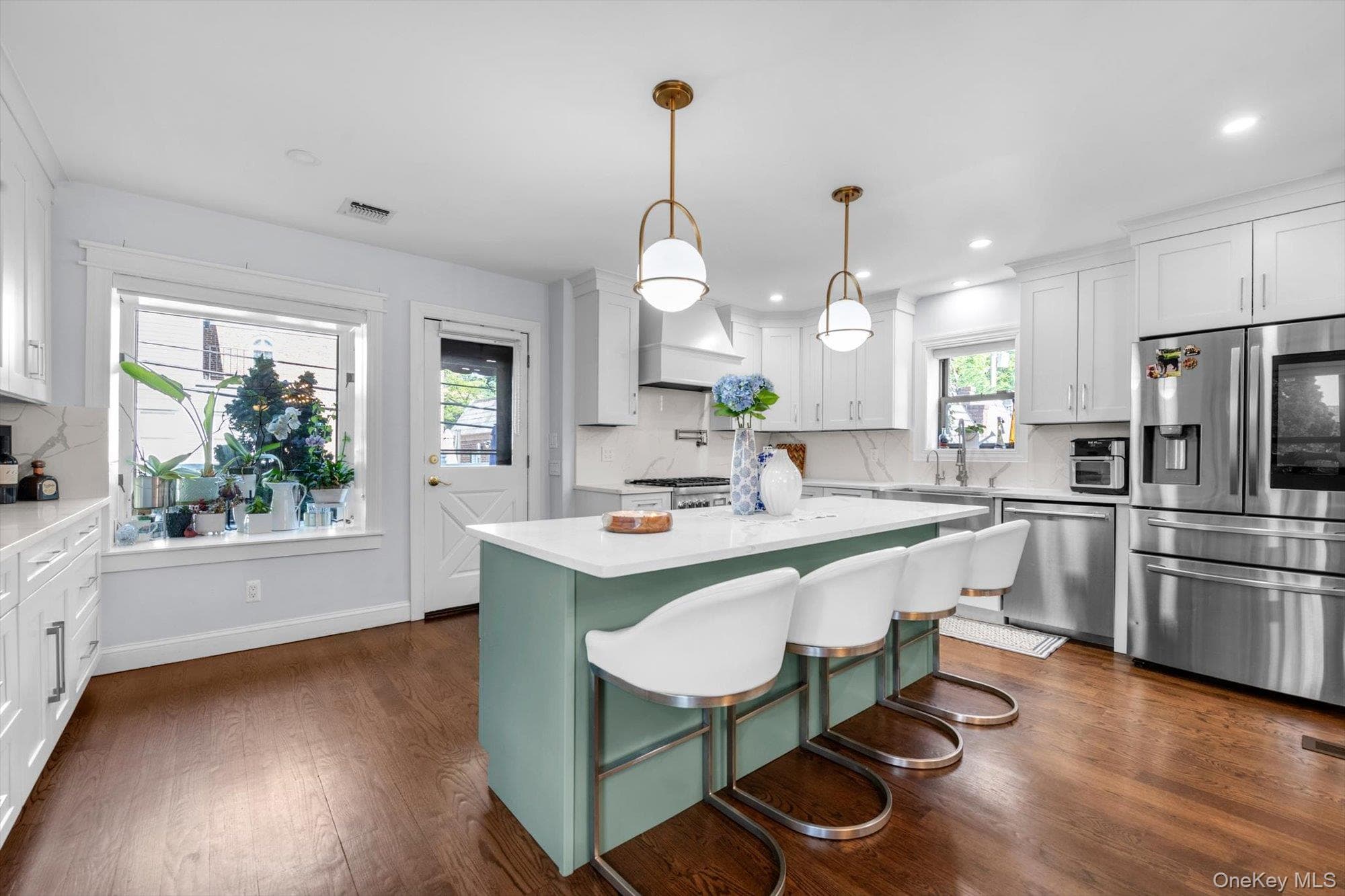 15 Parkwold Drive thumbnail 6