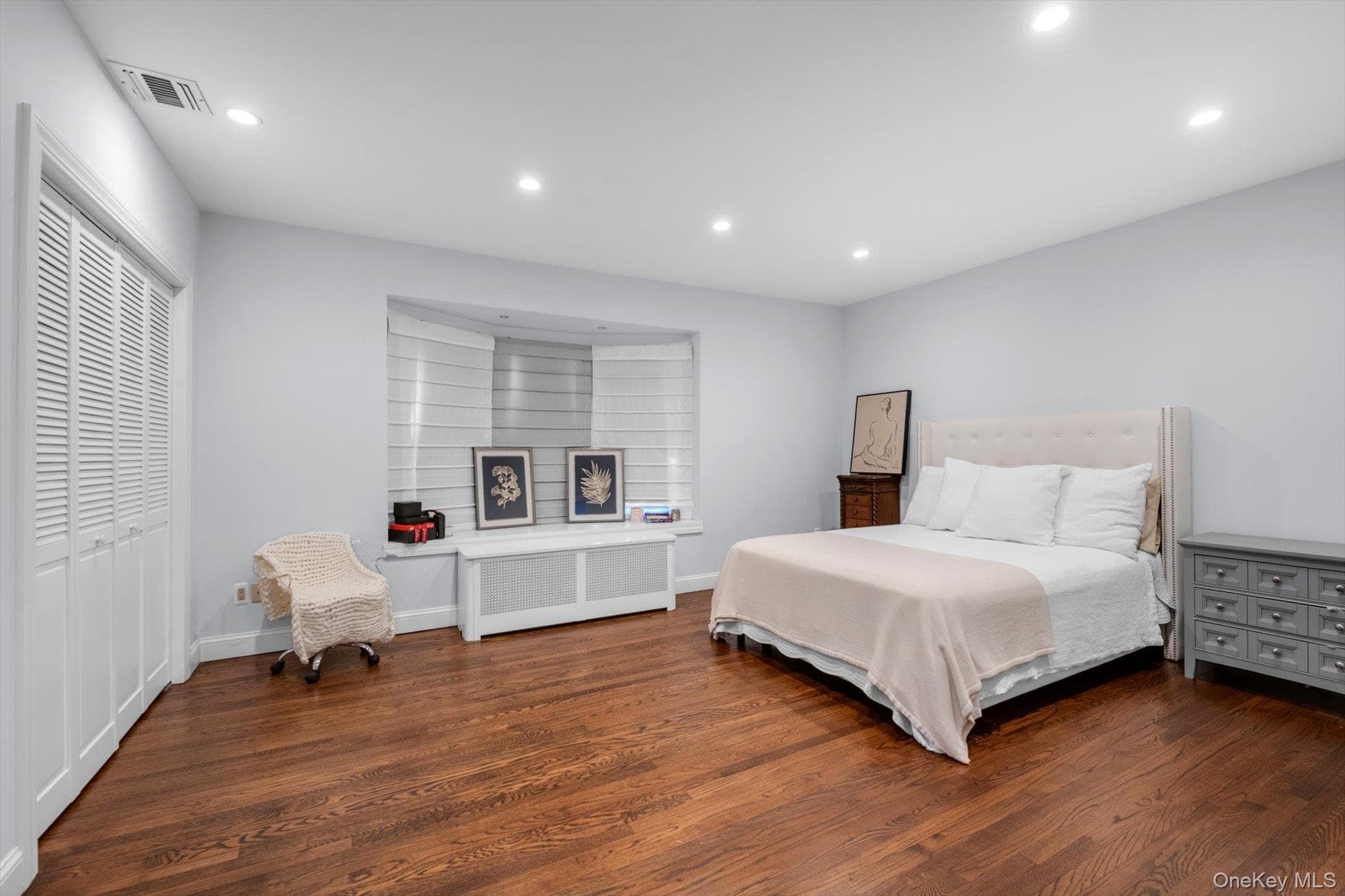 15 Parkwold Drive thumbnail 11