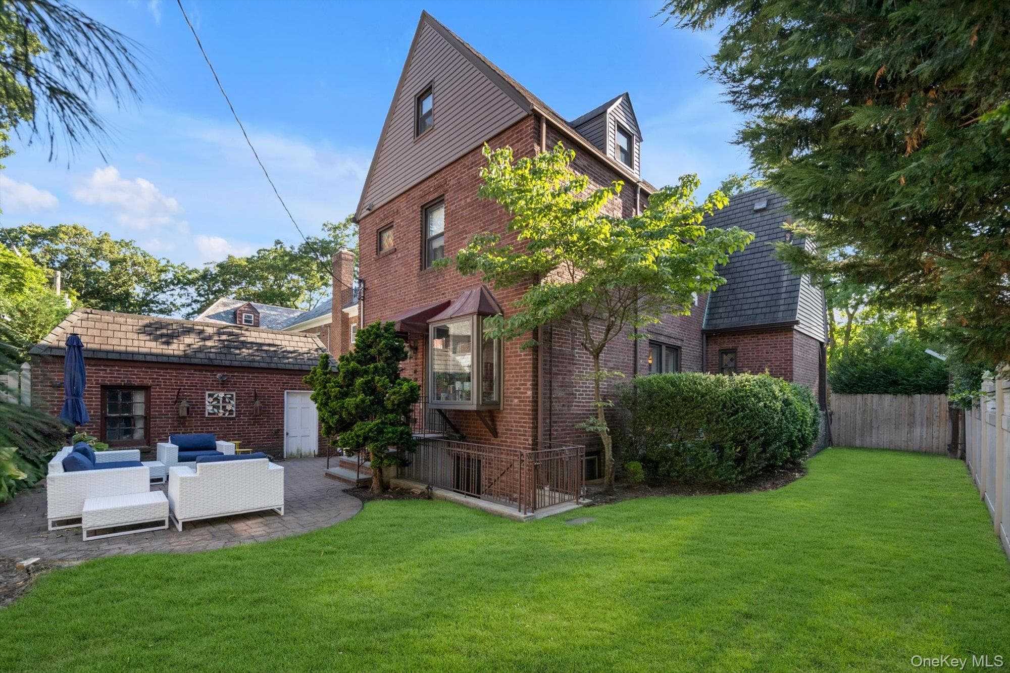15 Parkwold Drive thumbnail 26