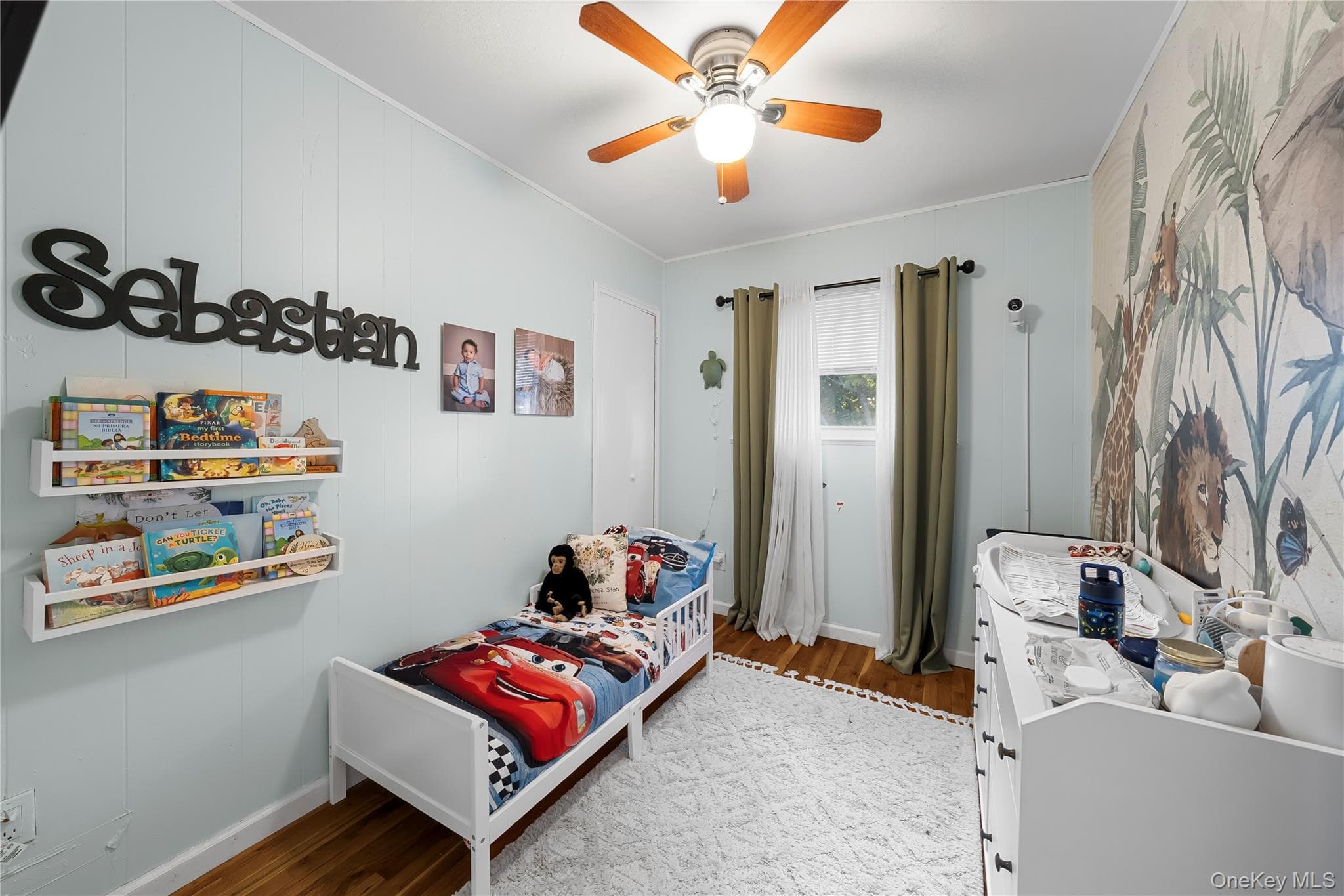318 W 16th Street thumbnail 12