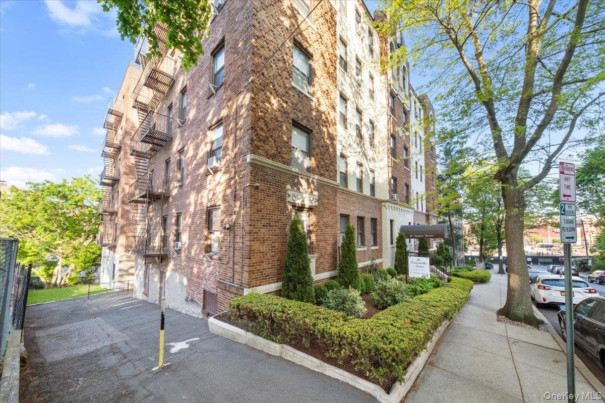 30 Windsor Terrace Unit: AA1 thumbnail 28