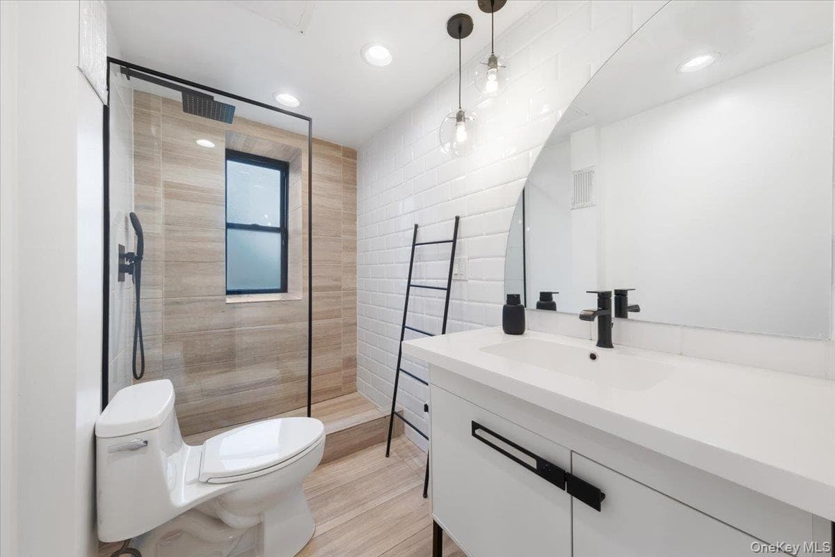 30 Windsor Terrace Unit: AA1 thumbnail 17