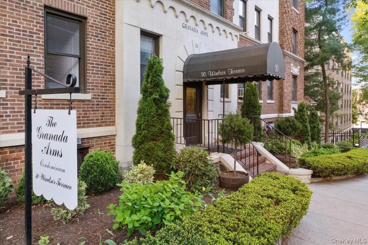 30 Windsor Terrace Unit: AA1 thumbnail 24