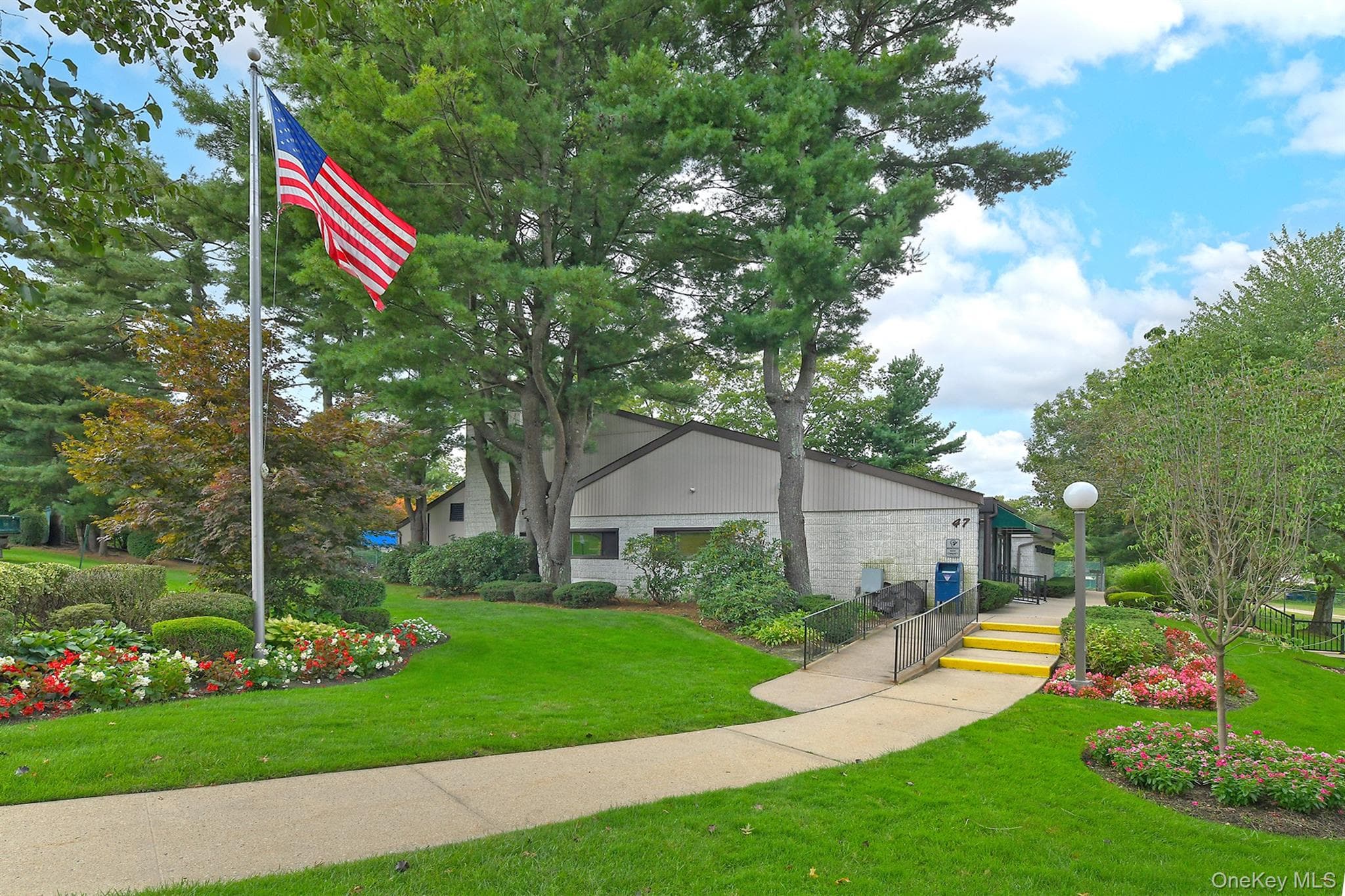 26 Richmond Boulevard Unit: 2A thumbnail 23