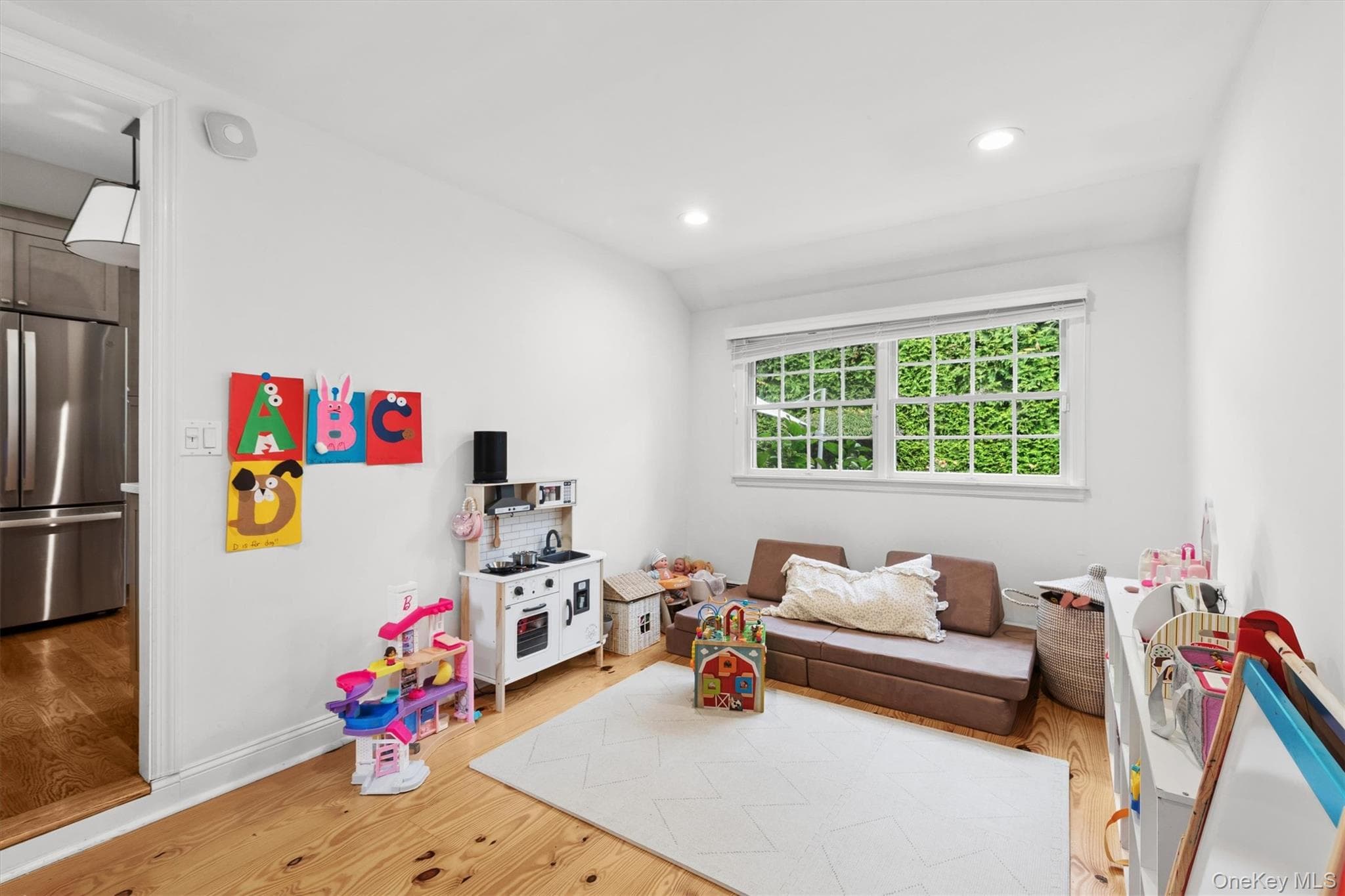 135 Shoreham Road thumbnail 21