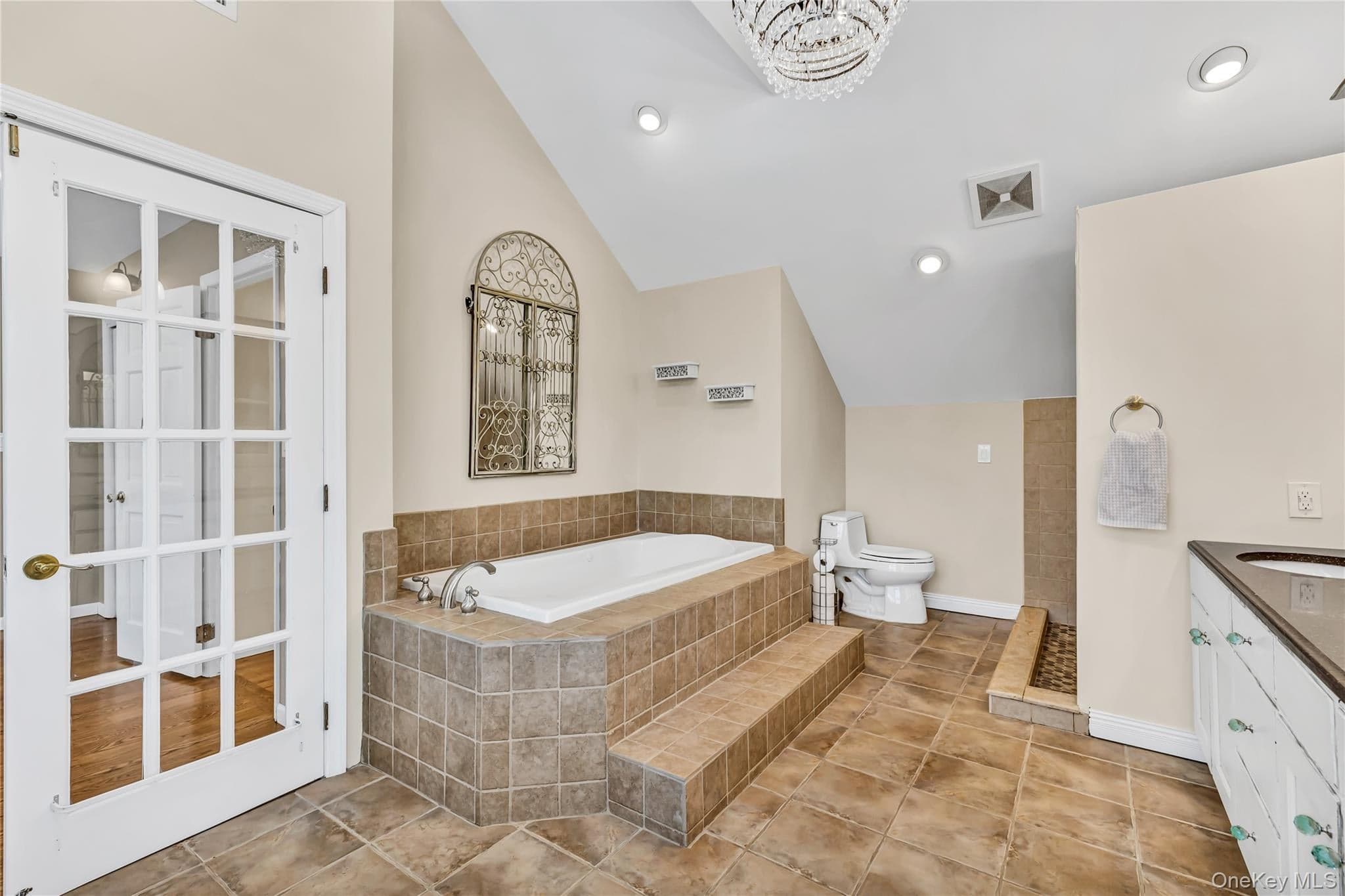 135 Shoreham Road thumbnail 33