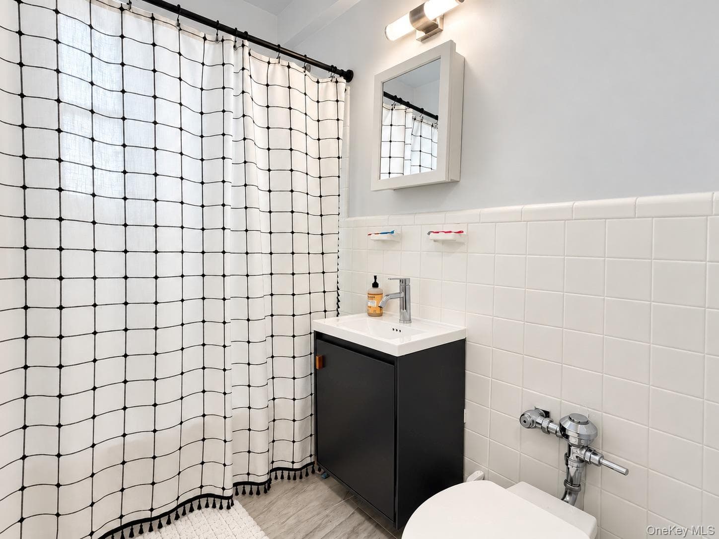 143-25 84th Drive Unit: 1L thumbnail 7