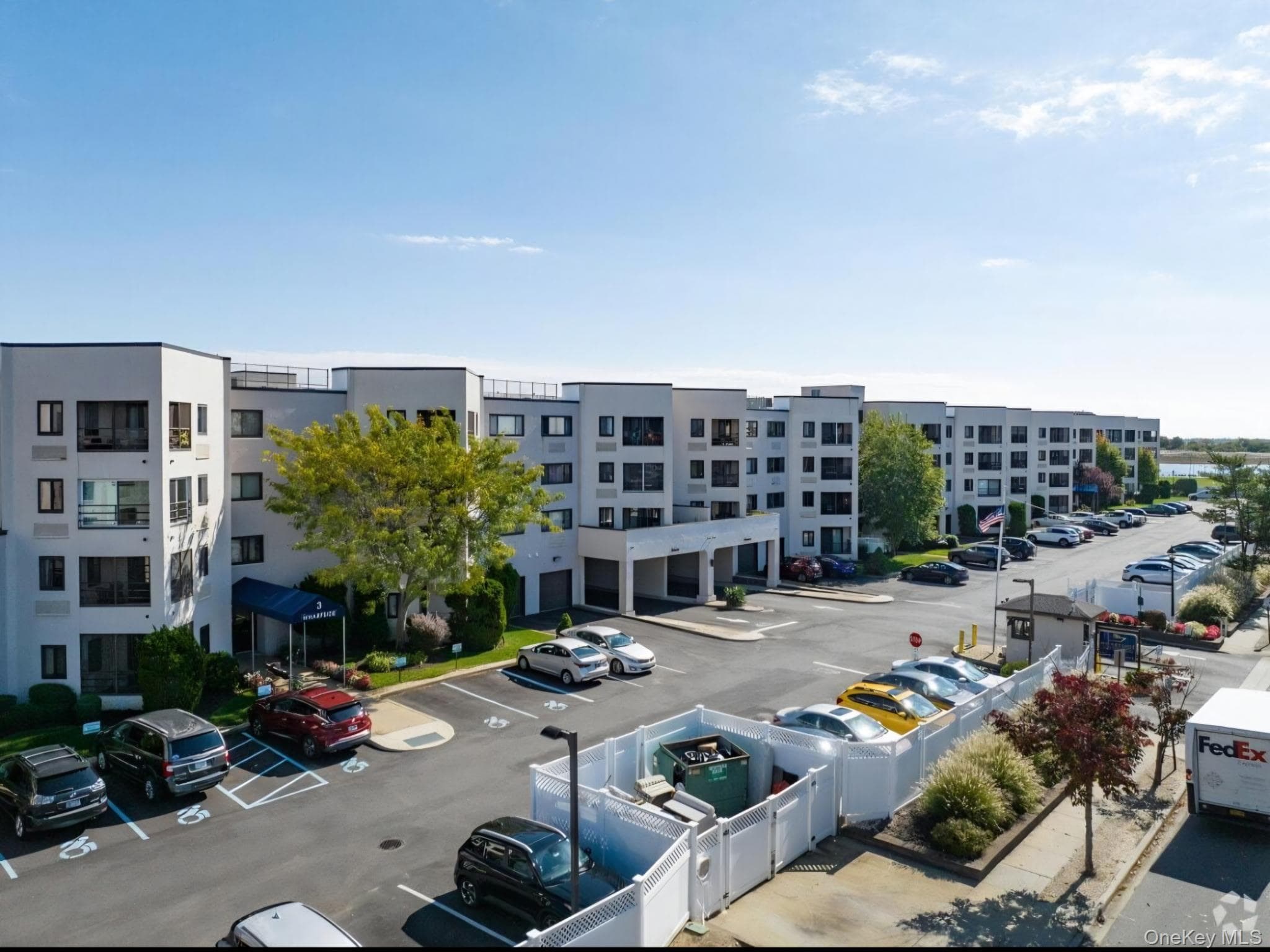 725 Miller Avenue Unit: 410 photo 1