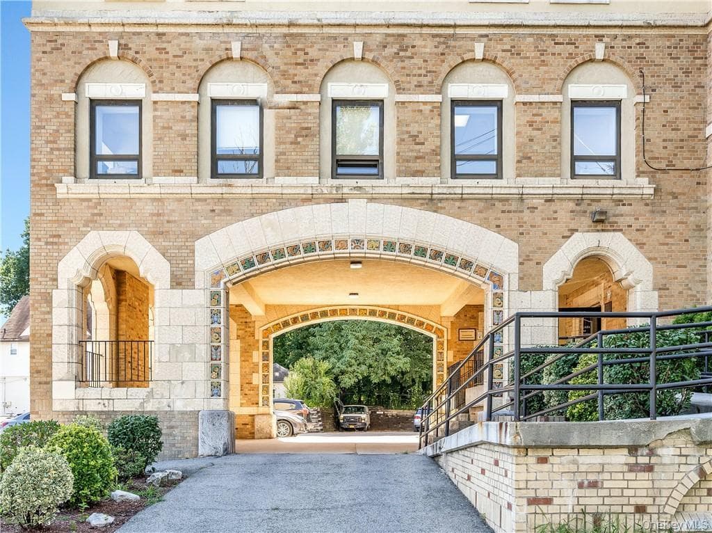 1 Elm Street Unit: 5B, Tuckahoe