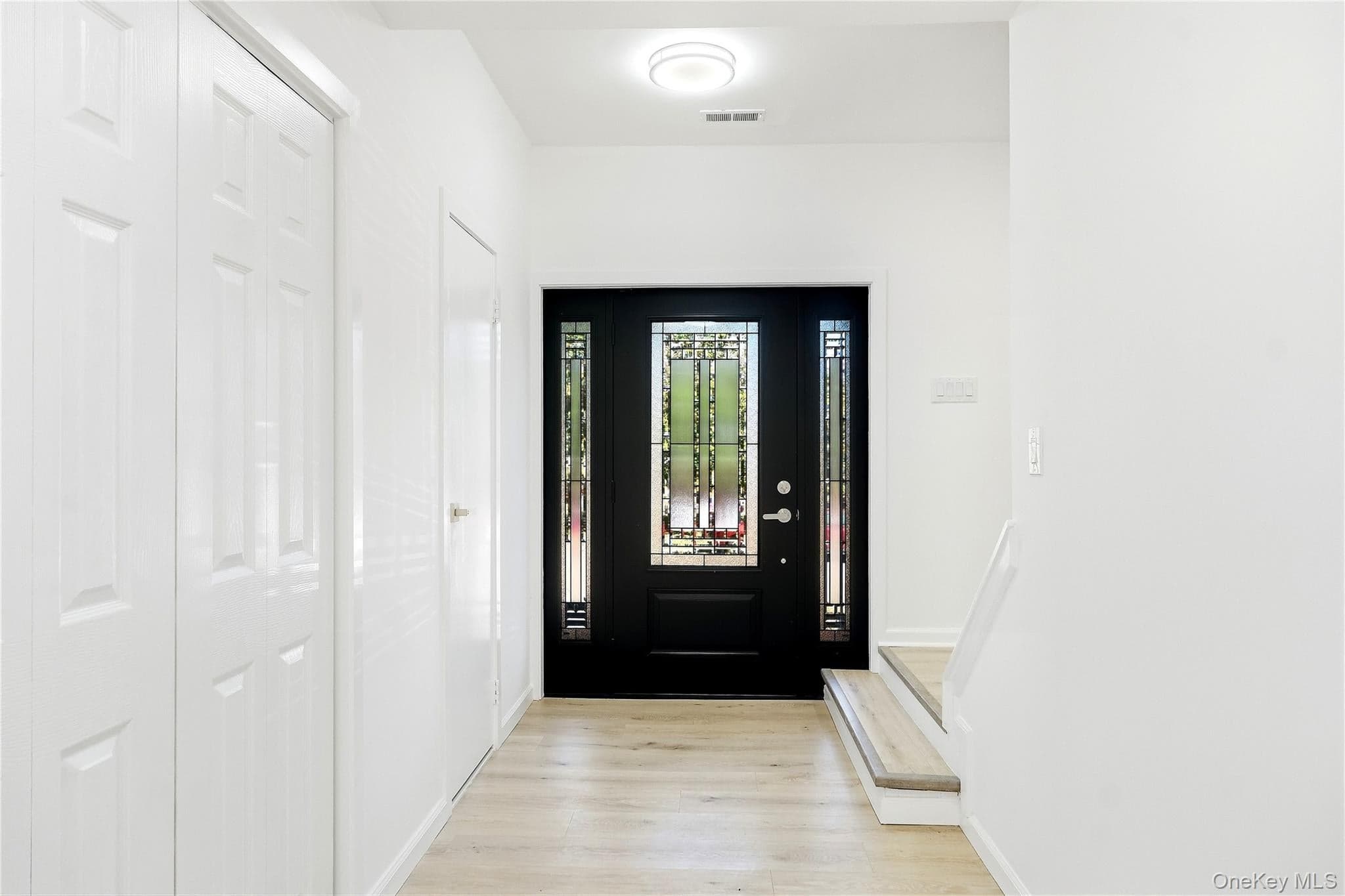 4 Deepdale Drive thumbnail 4