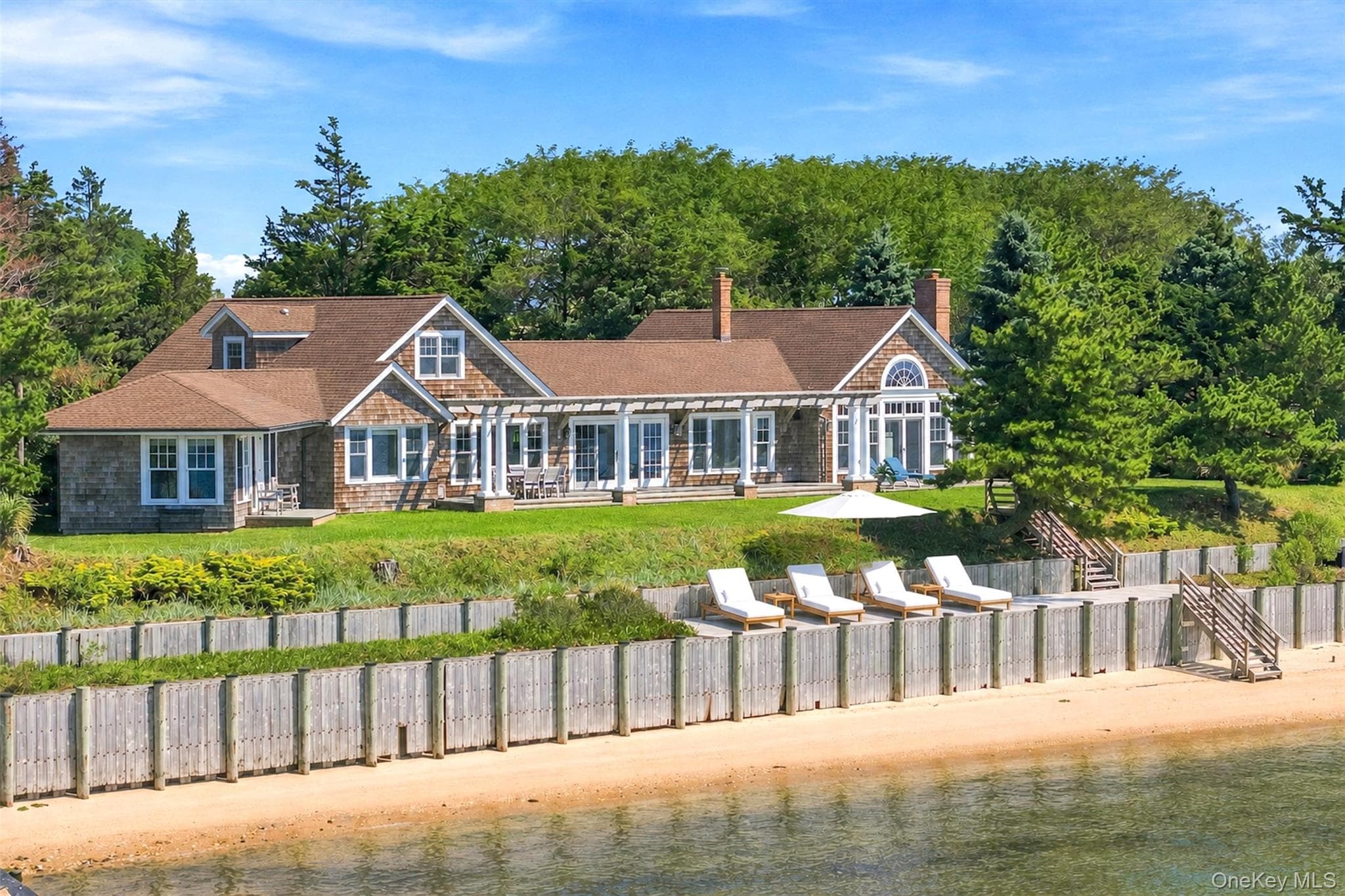 920 Cedar Point Drive thumbnail 2