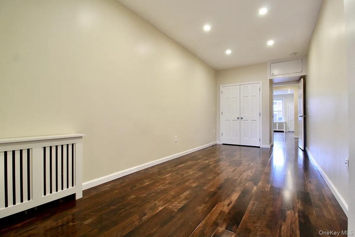 168 Russell Street thumbnail 9