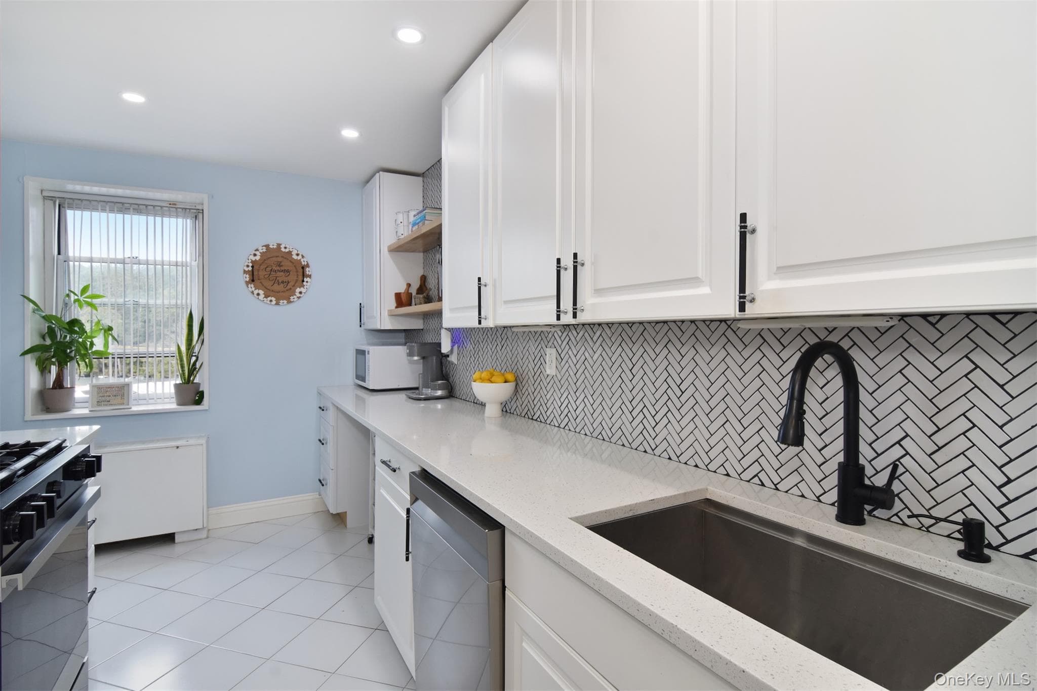 499 Broadway Unit: 2J thumbnail 11
