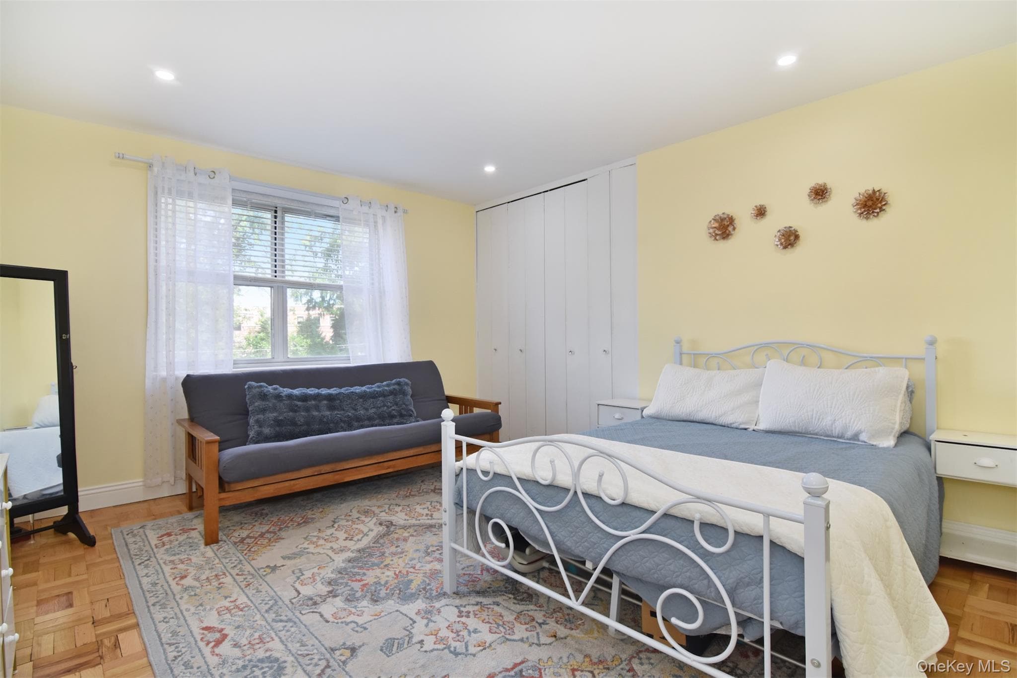 499 Broadway Unit: 2J thumbnail 17