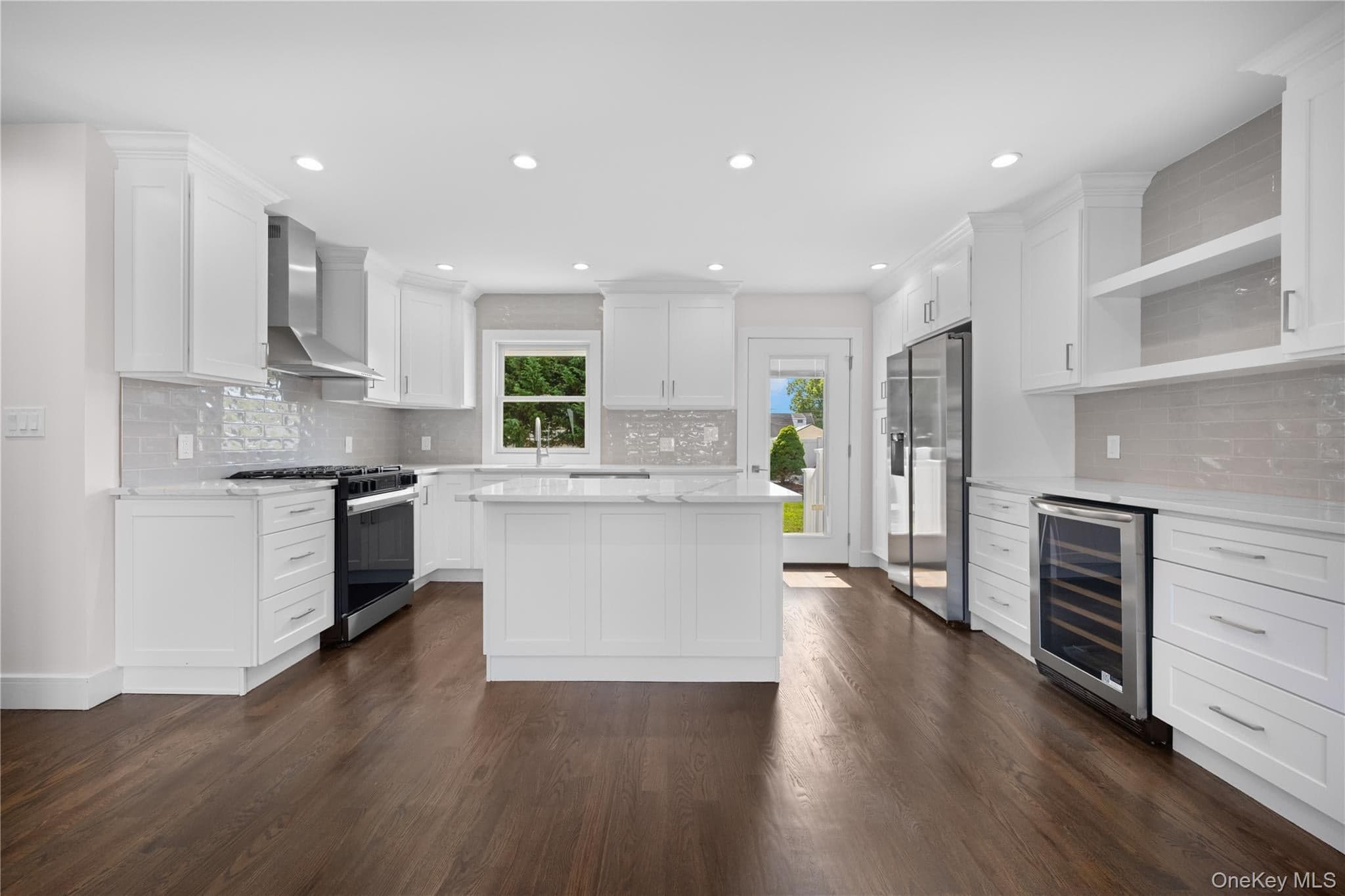 126 Lambert Avenue thumbnail 11
