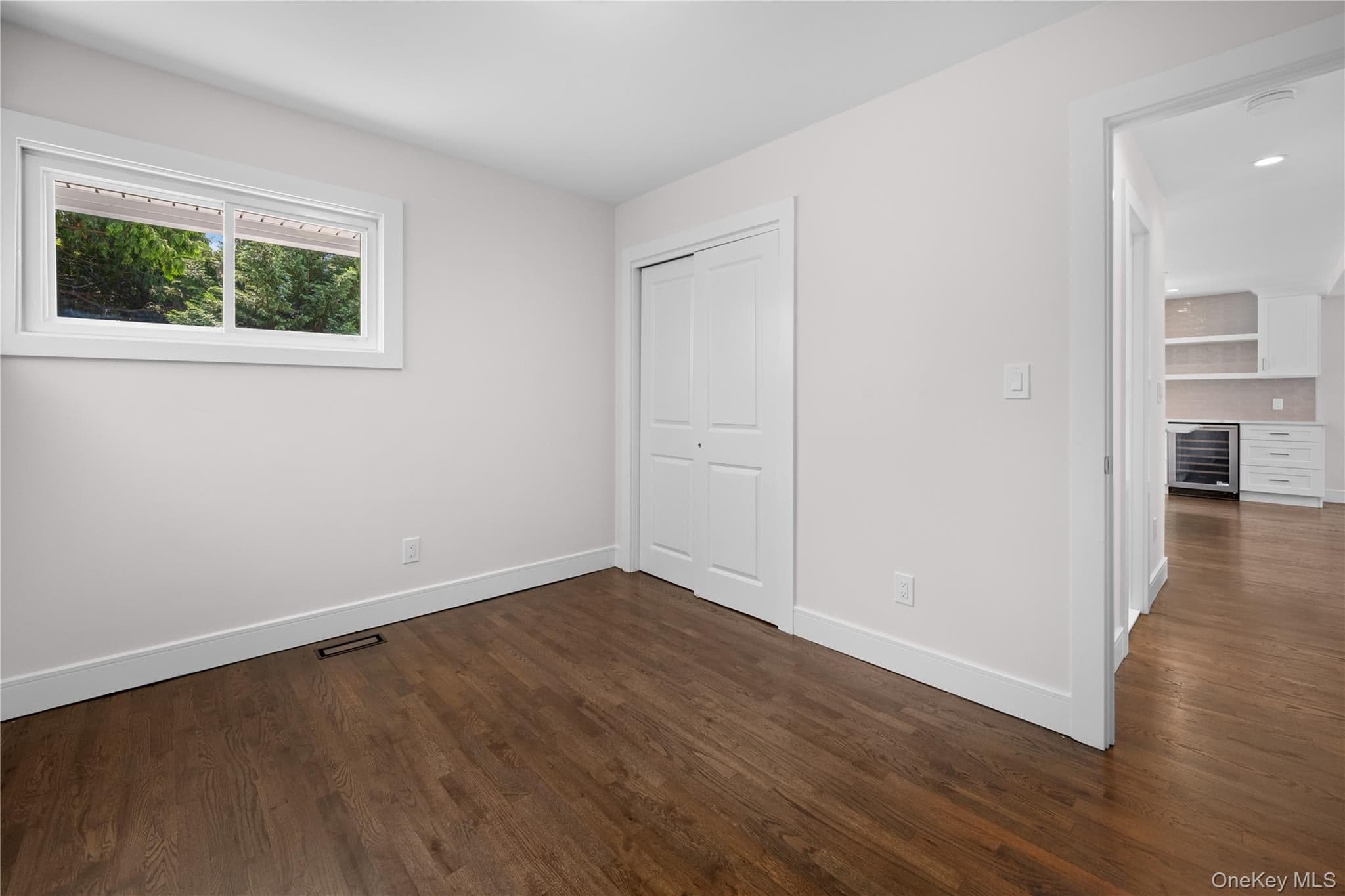 126 Lambert Avenue thumbnail 20