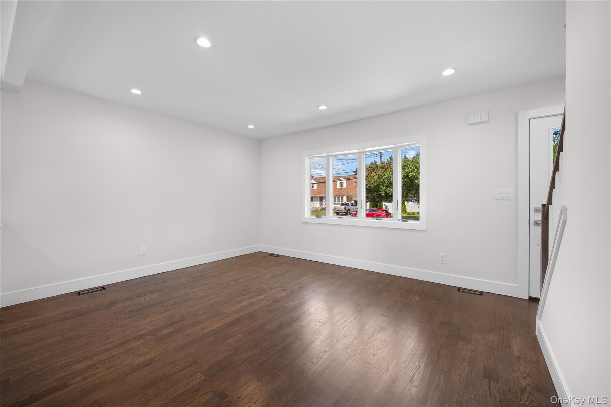 126 Lambert Avenue thumbnail 10