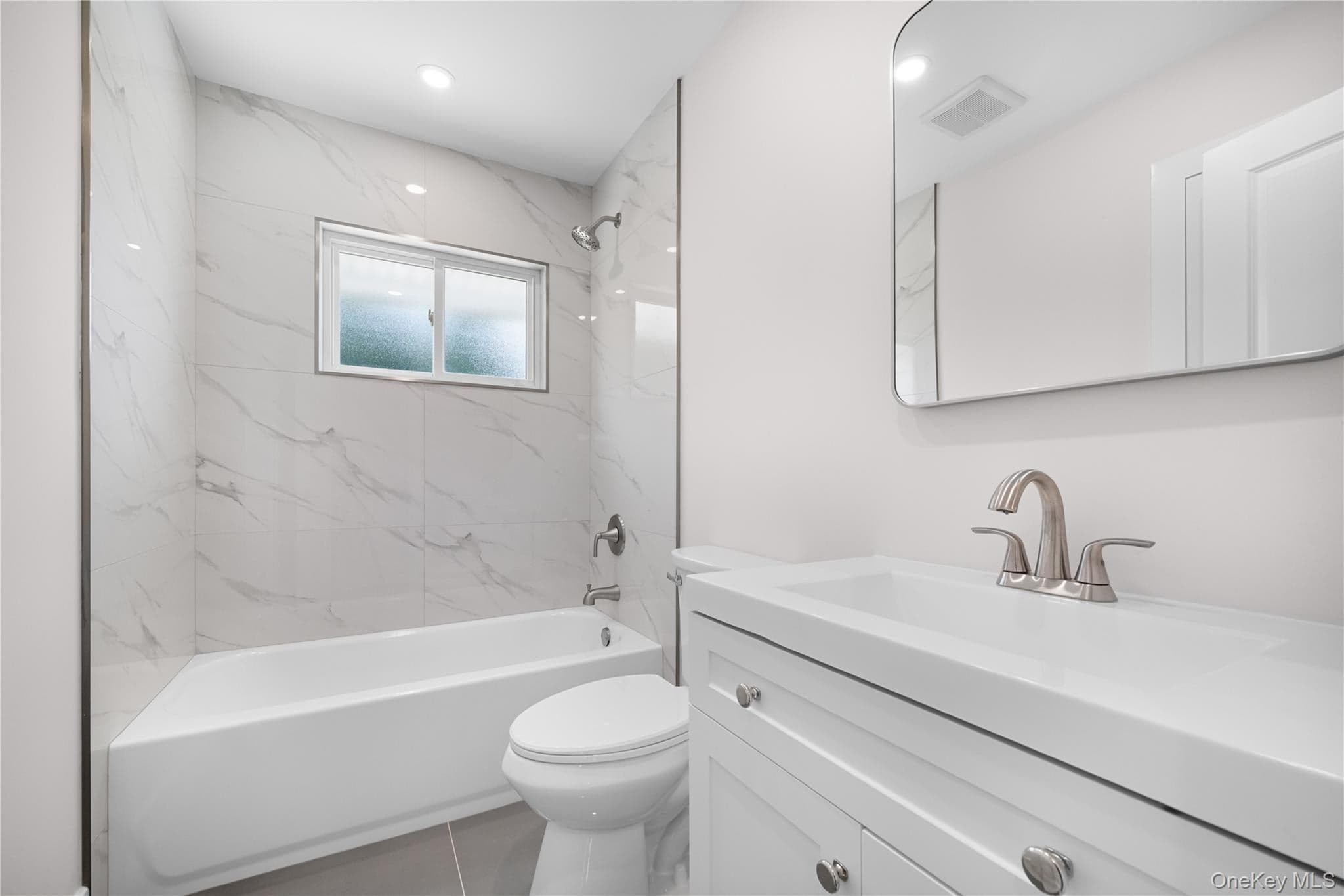 126 Lambert Avenue thumbnail 17