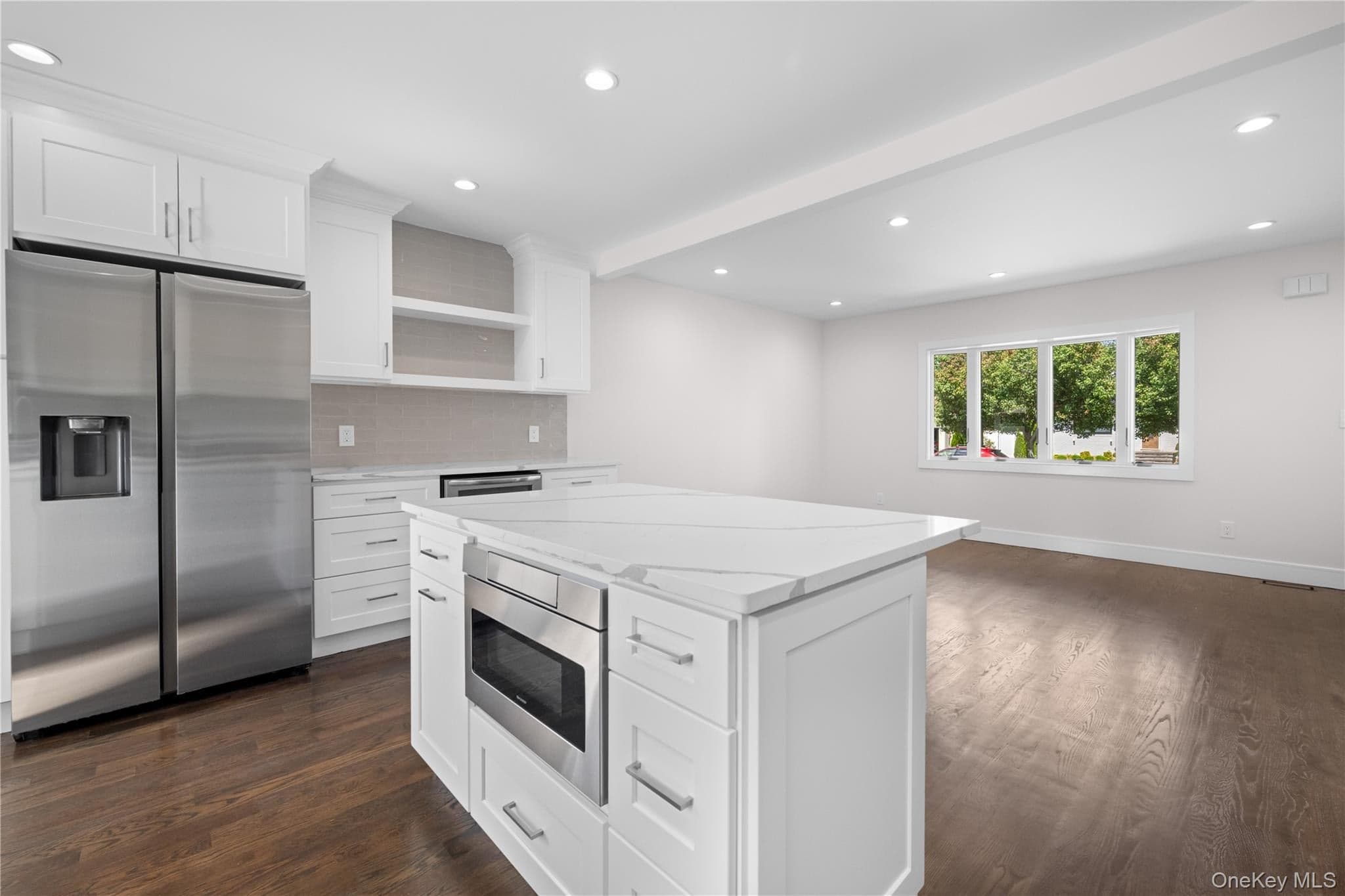 126 Lambert Avenue thumbnail 15