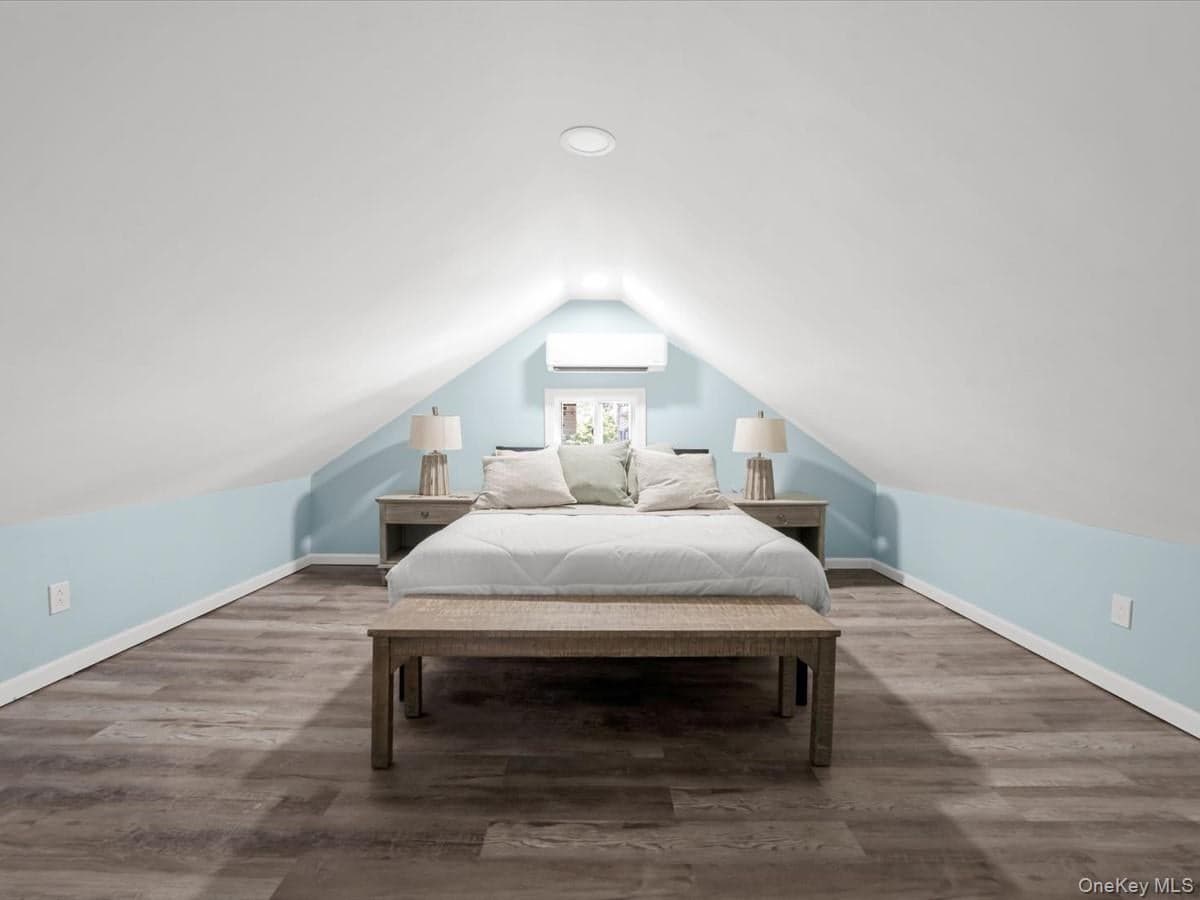 53 Nautilus Drive thumbnail 14