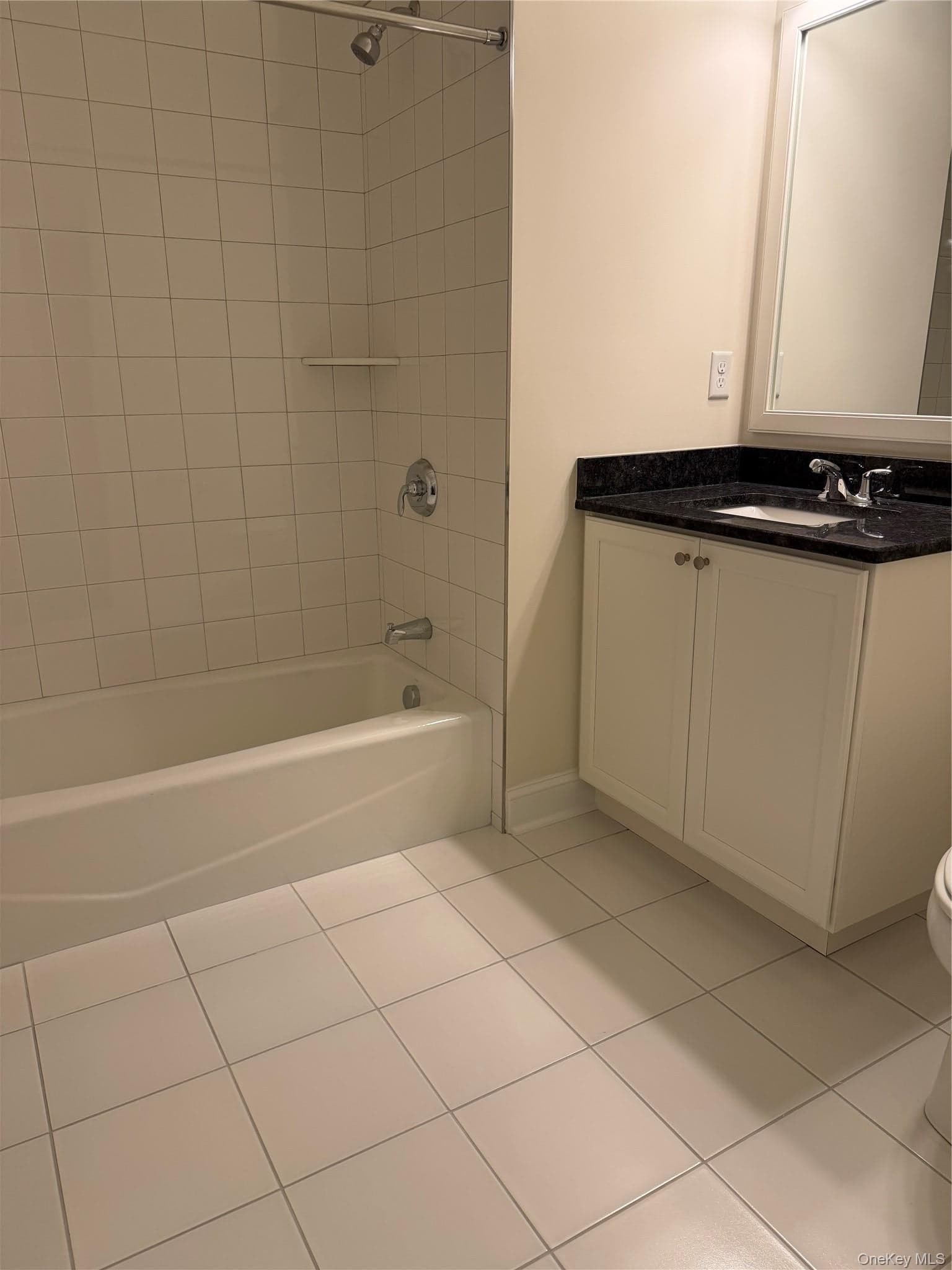 811 Regency Drive Unit: 802 thumbnail 5